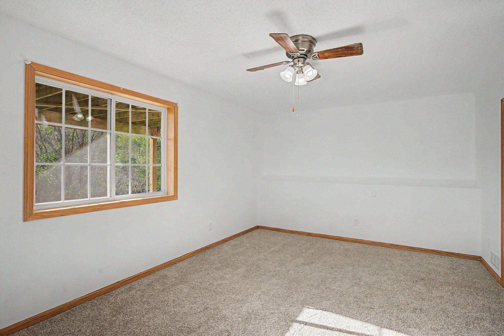 1103 N Rum River Drive Property Photo 22