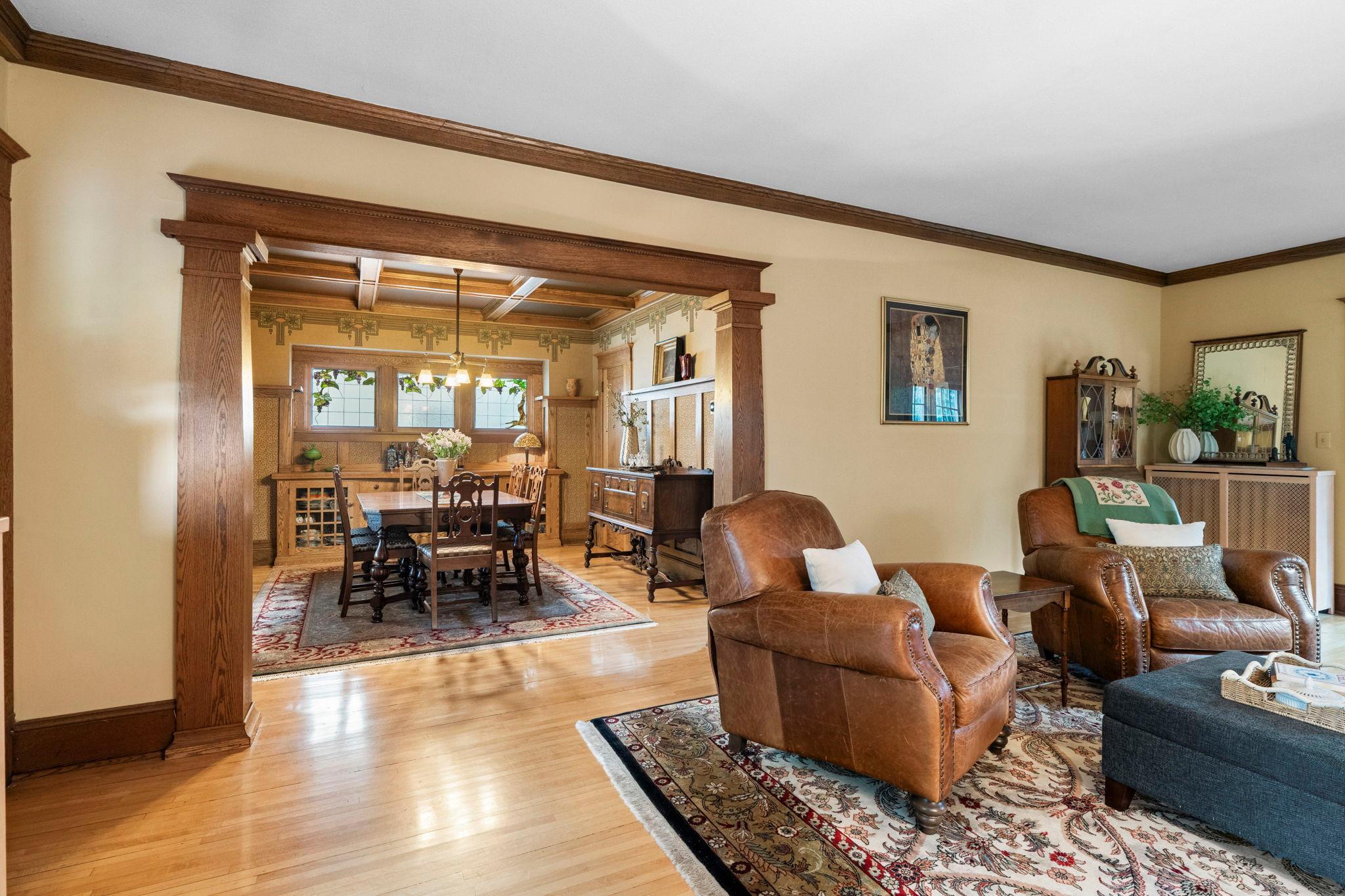 3641 Dupont Avenue S Property Photo 8