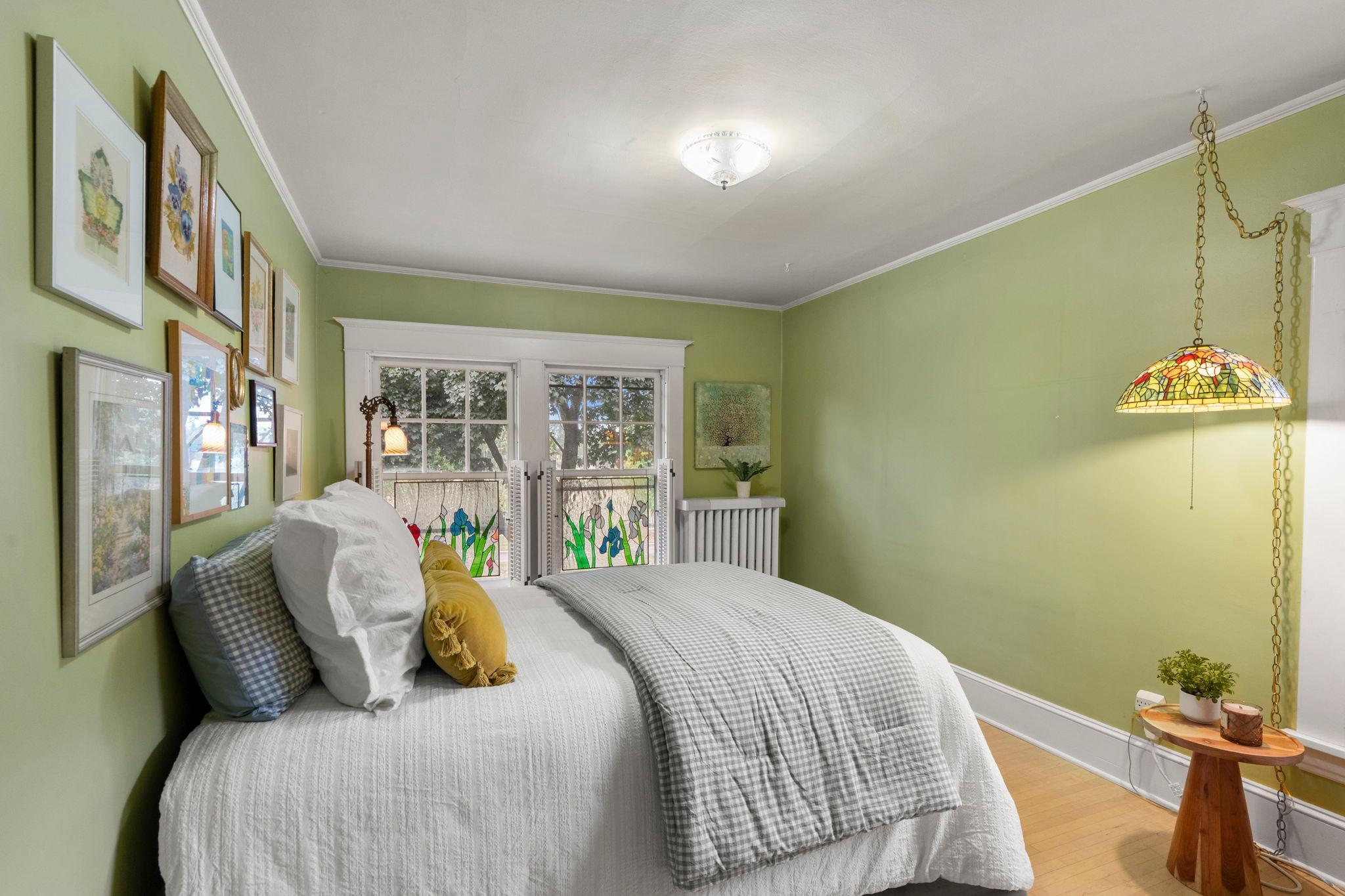 3641 Dupont Avenue S Property Photo 26