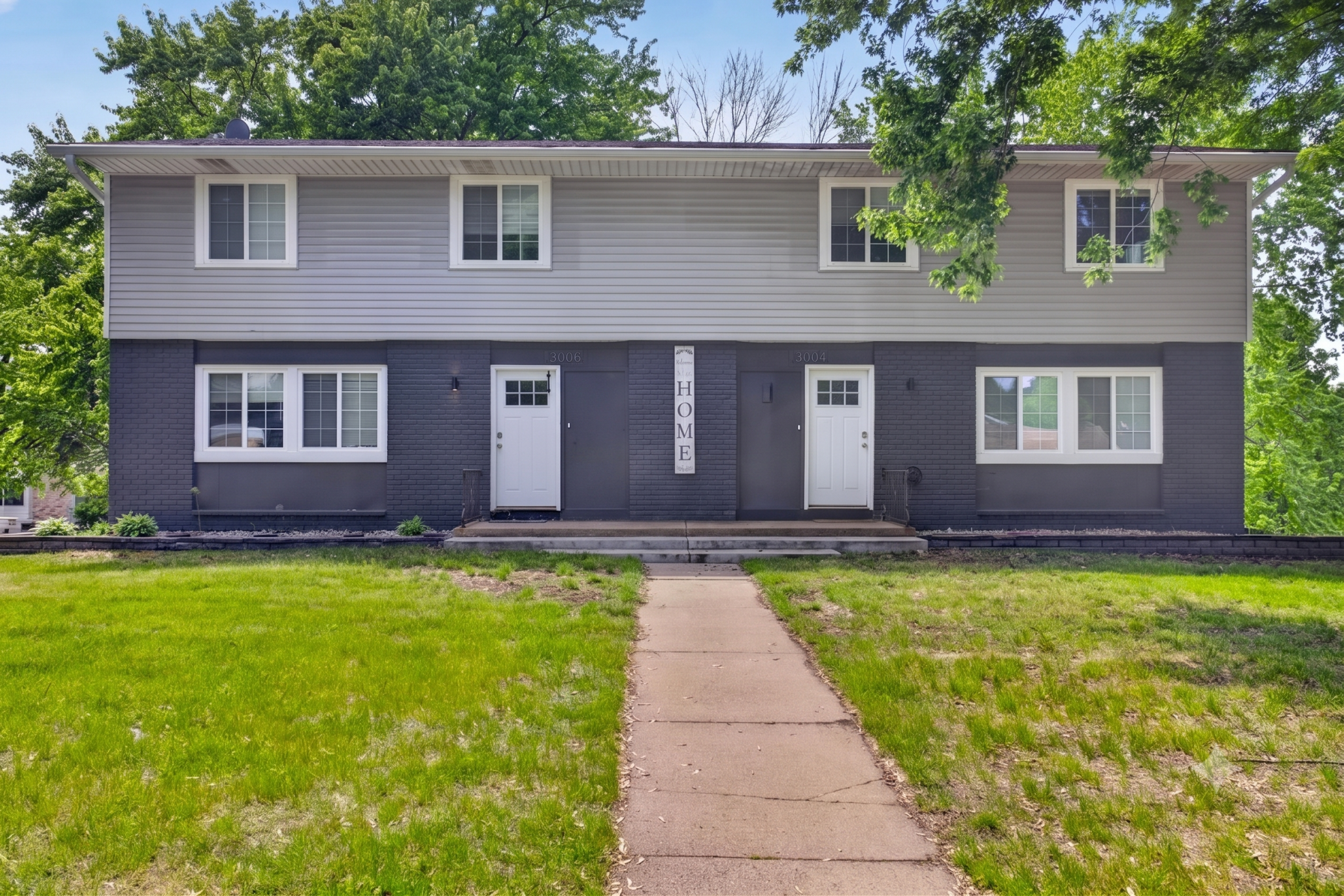 13004 Grand Avenue Property Photo 1