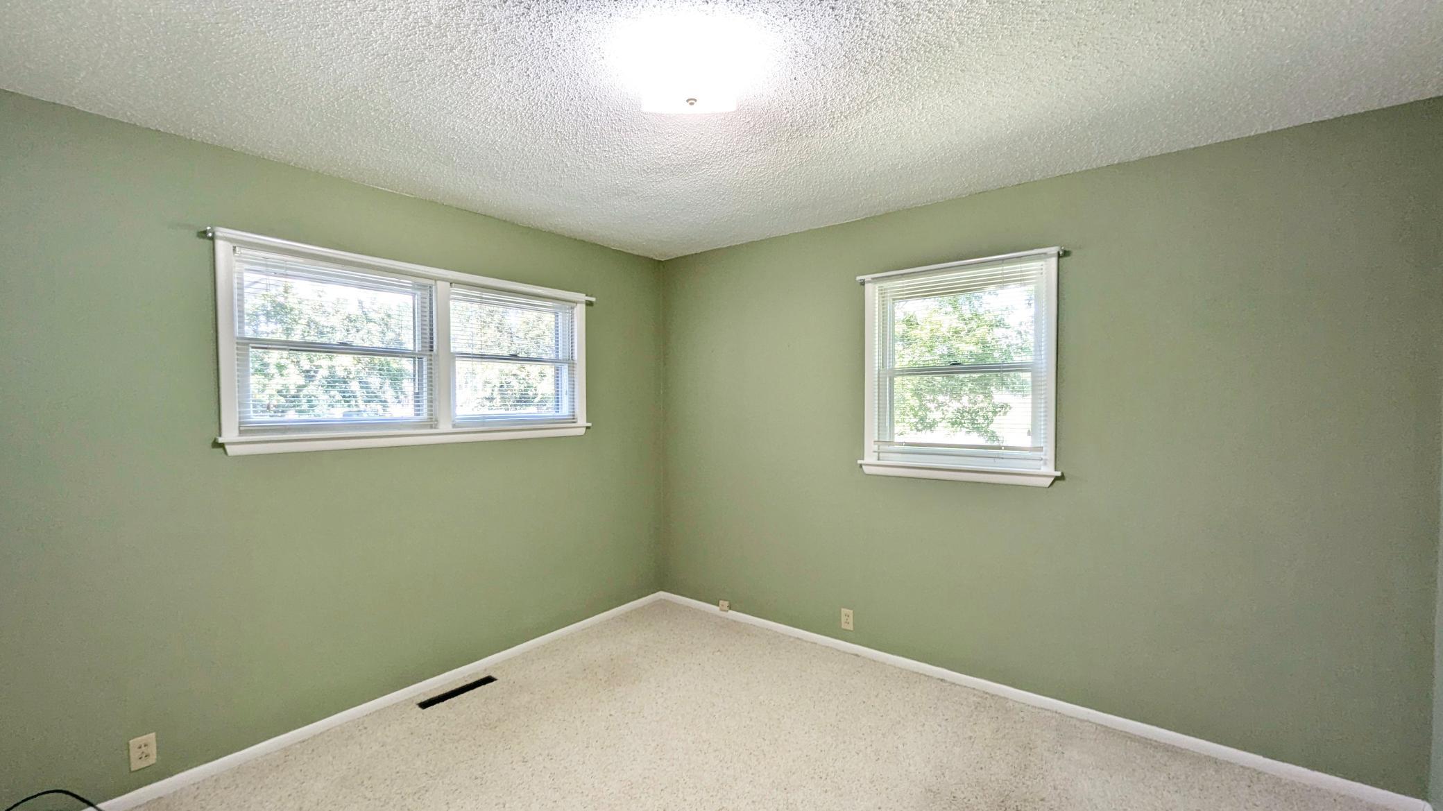 202 Lomond Drive Nw Property Photo 17