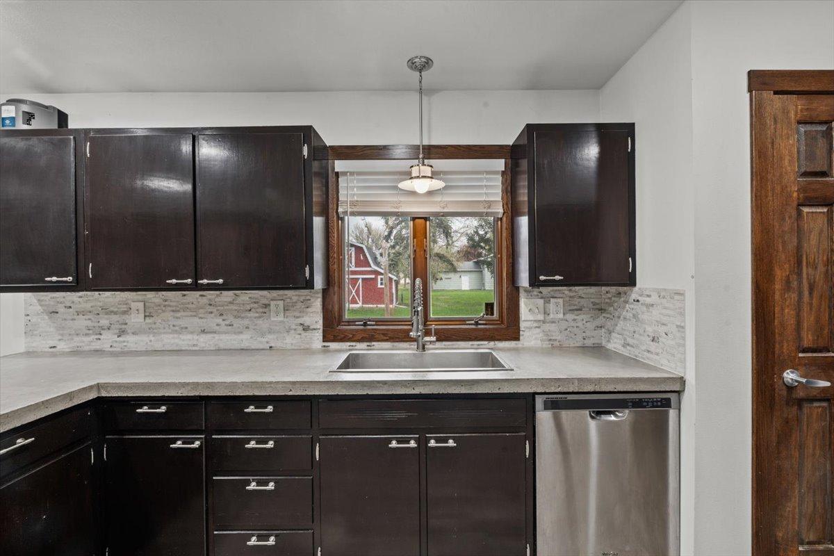 248 Wegener Drive Property Photo 21