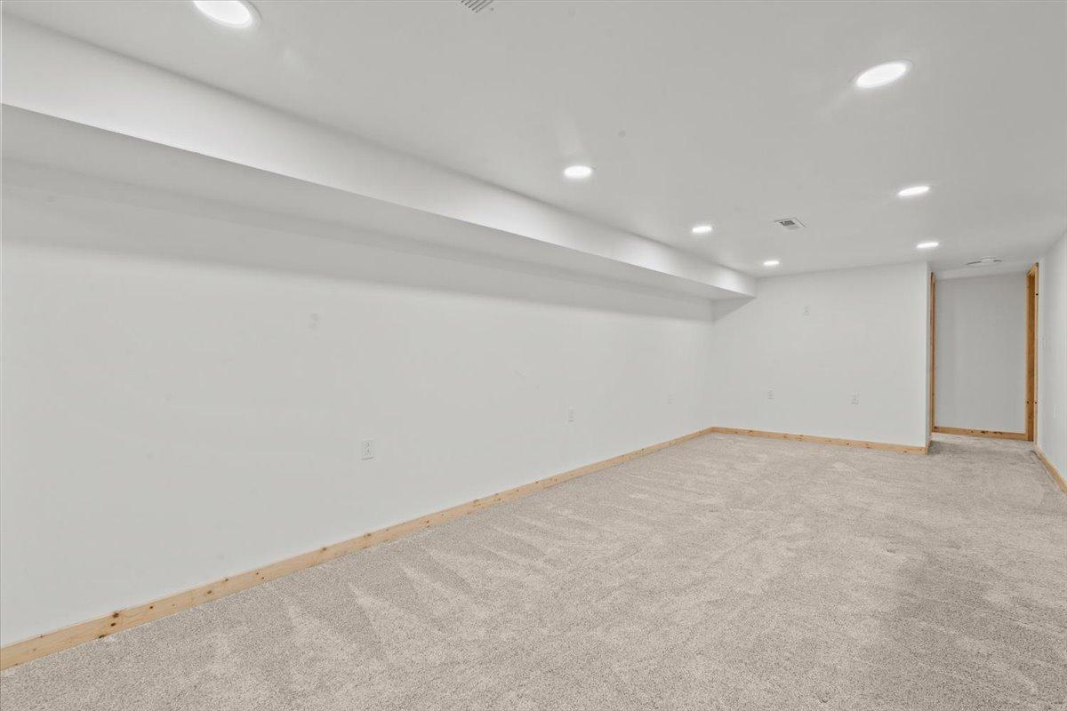 248 Wegener Drive Property Photo 37