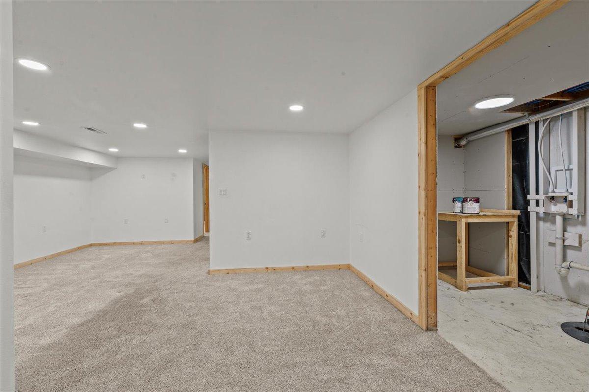 248 Wegener Drive Property Photo 42