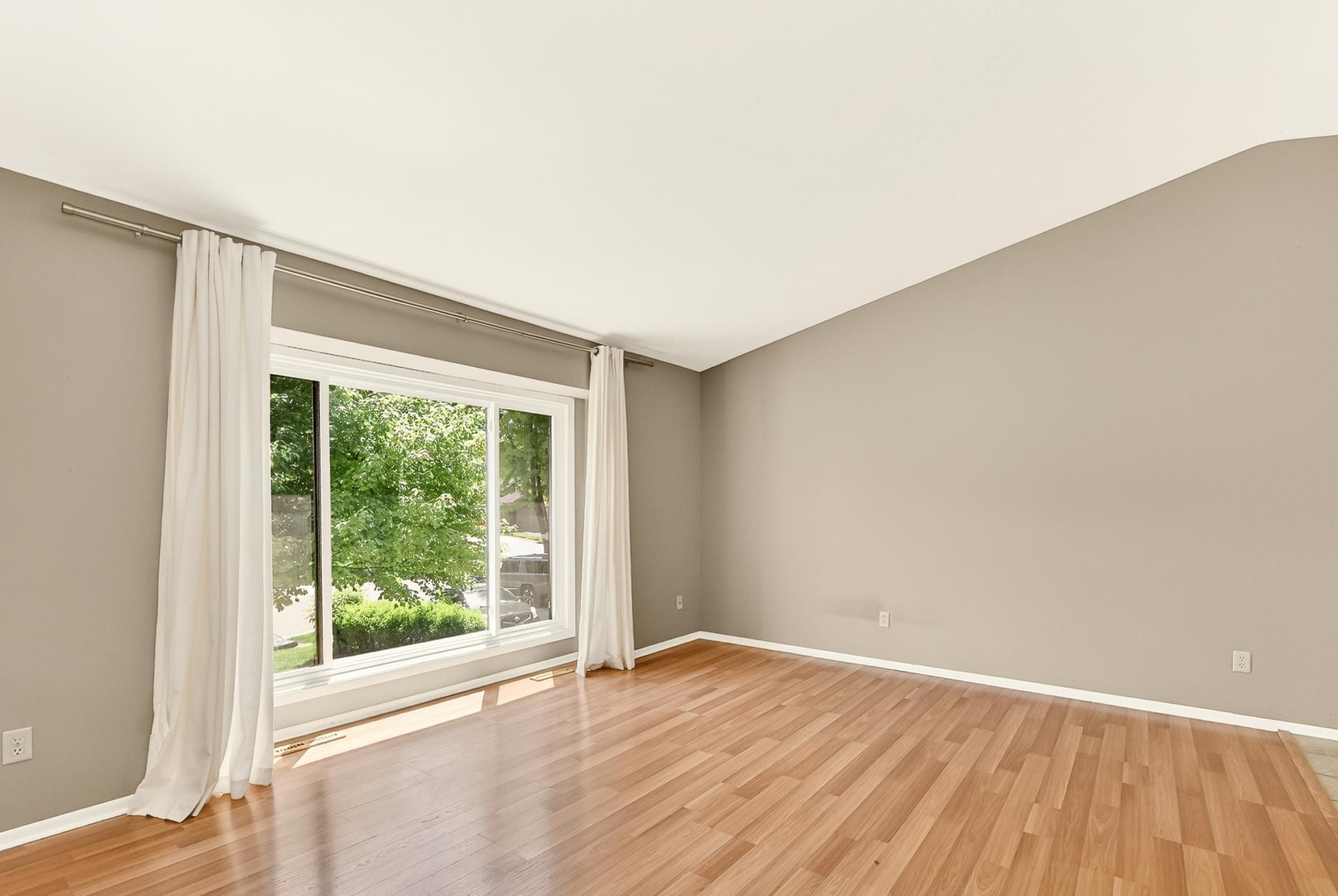 2627 Westridge Lane Nw Property Photo 4