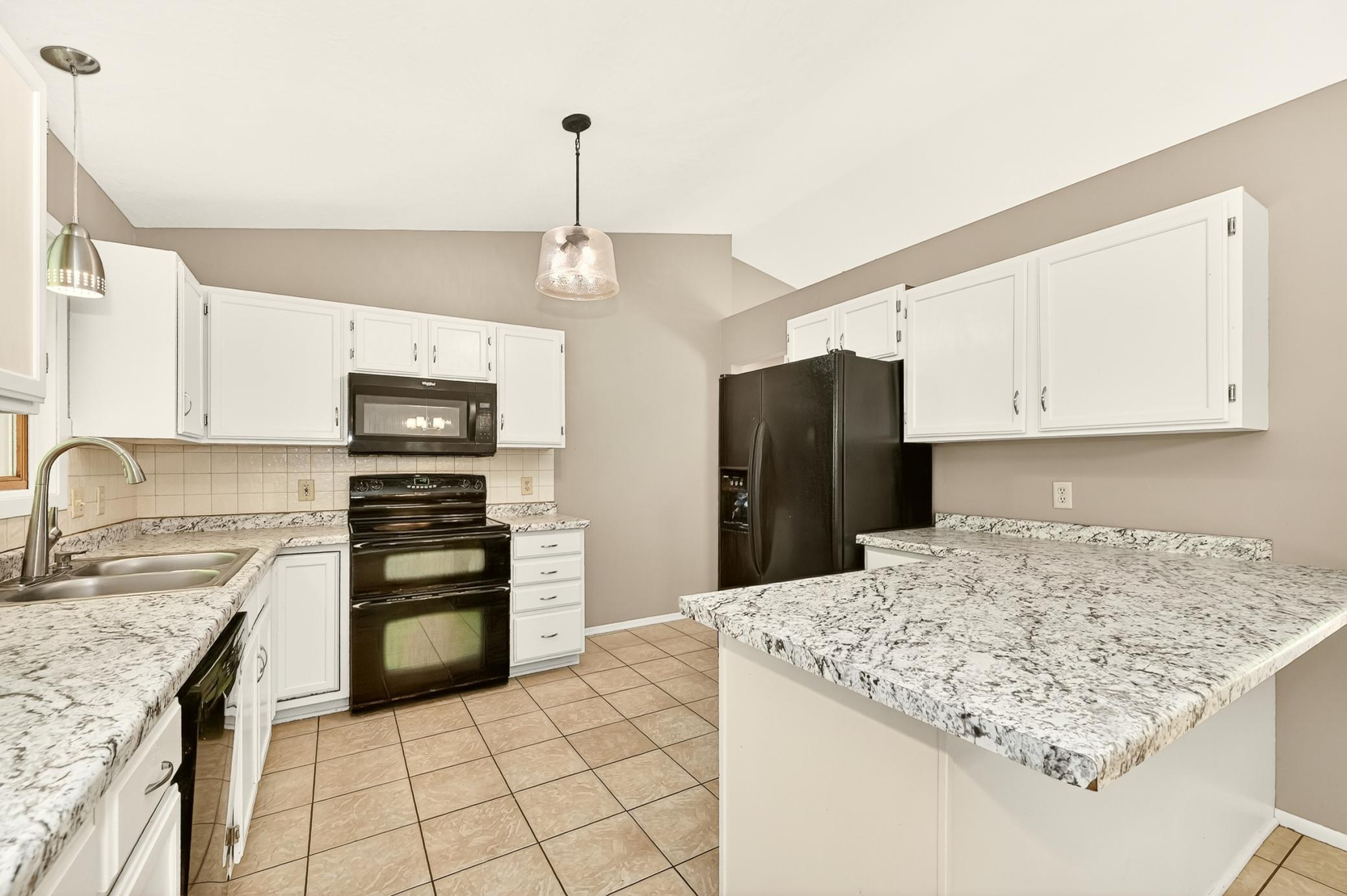 2627 Westridge Lane Nw Property Photo 7