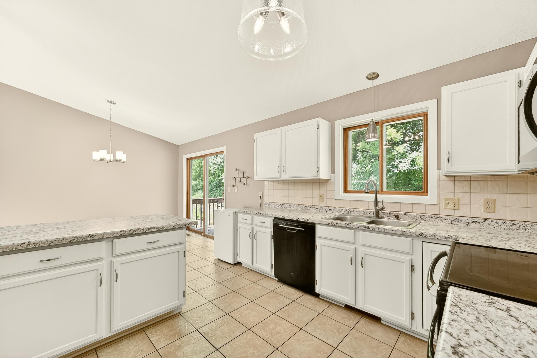 2627 Westridge Lane Nw Property Photo 8