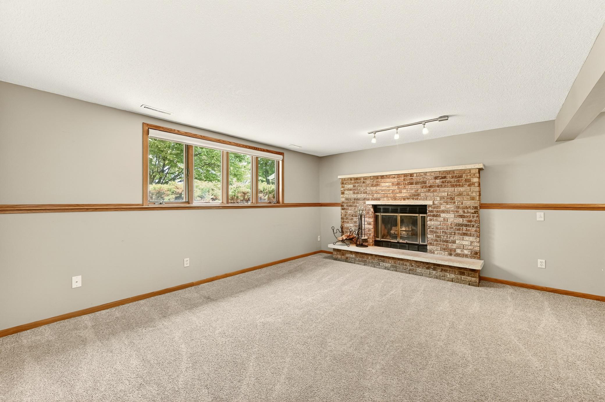 2627 Westridge Lane Nw Property Photo 16