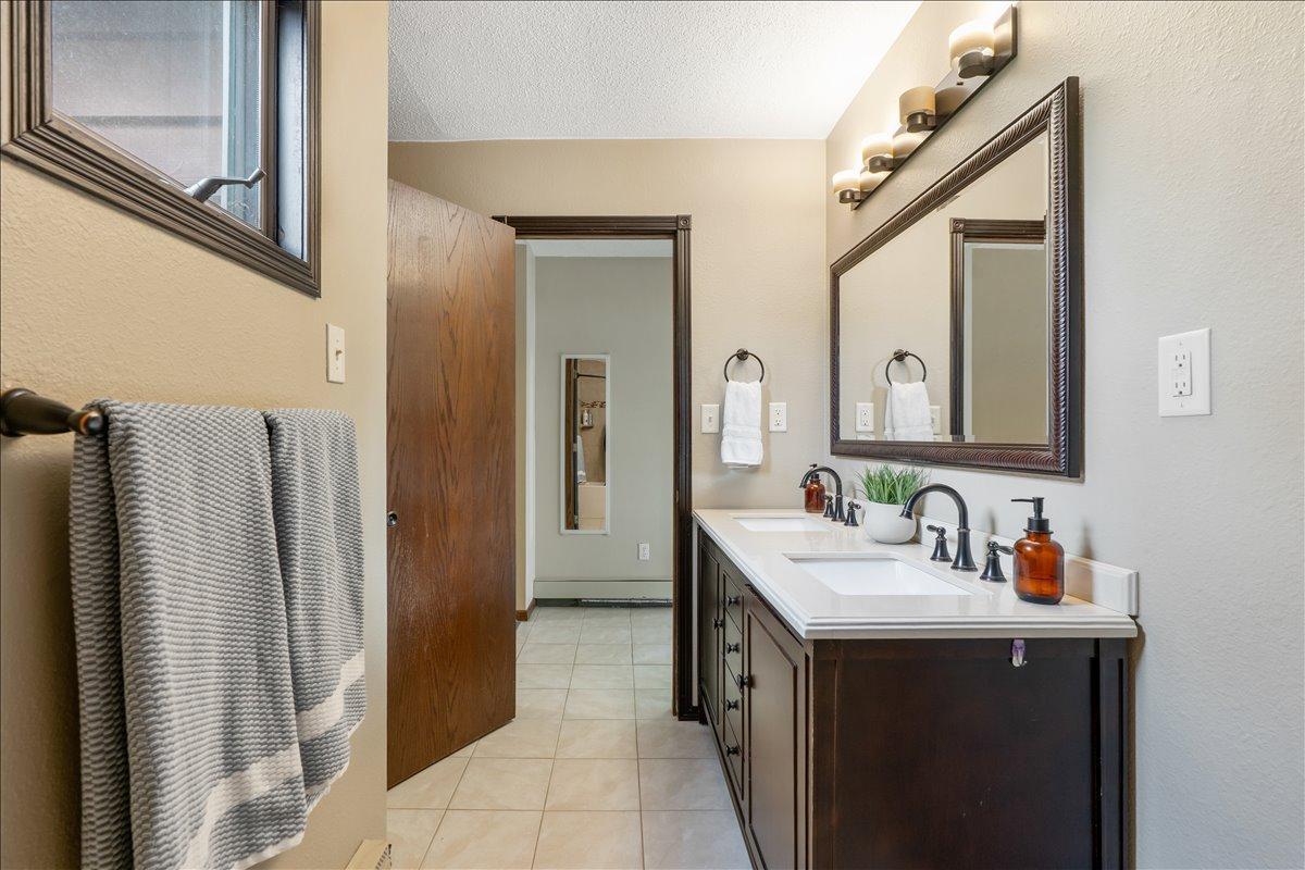 605 Chinook Avenue Sw Property Photo 32