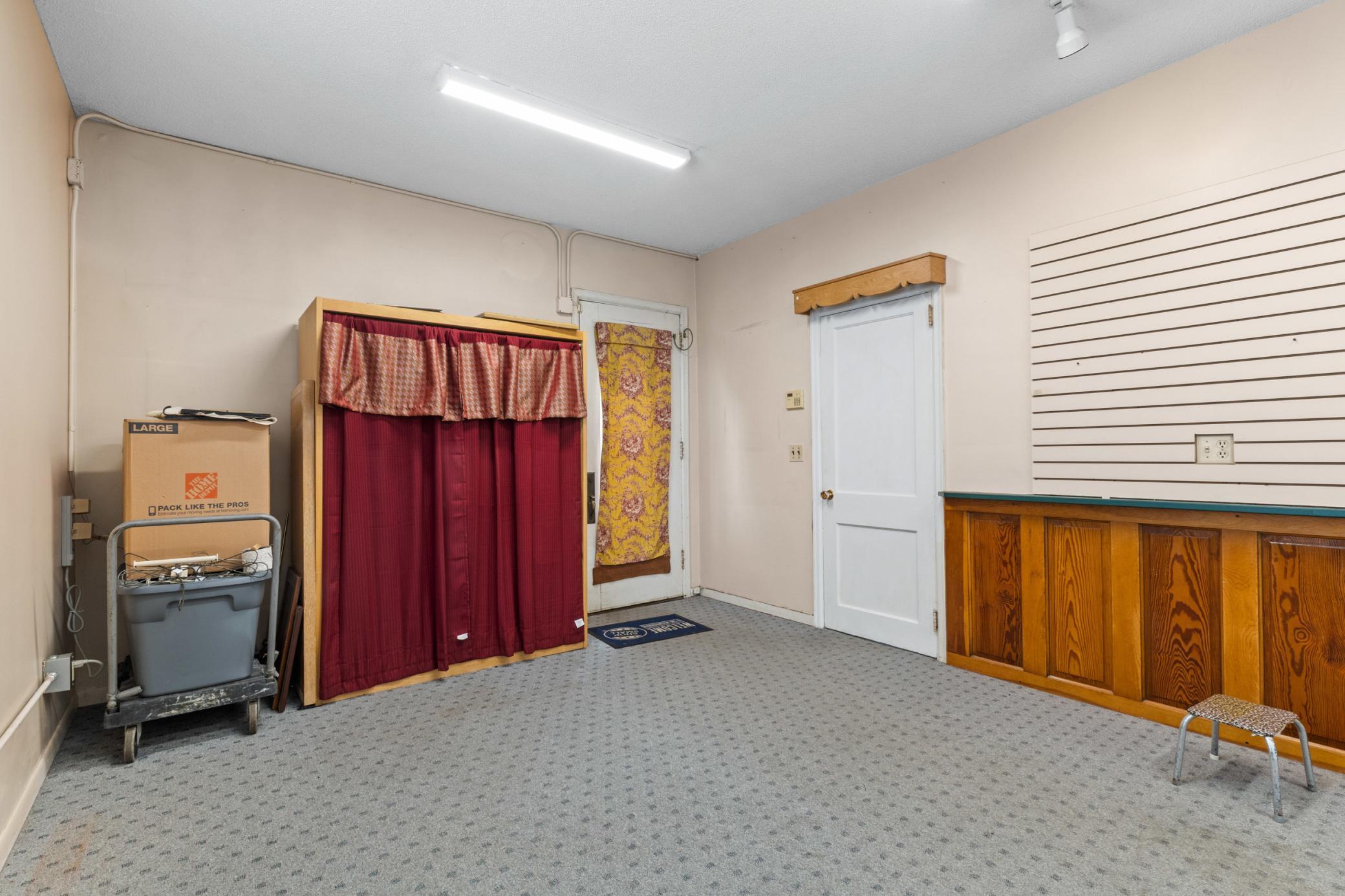 739 Willow Street Property Photo 11