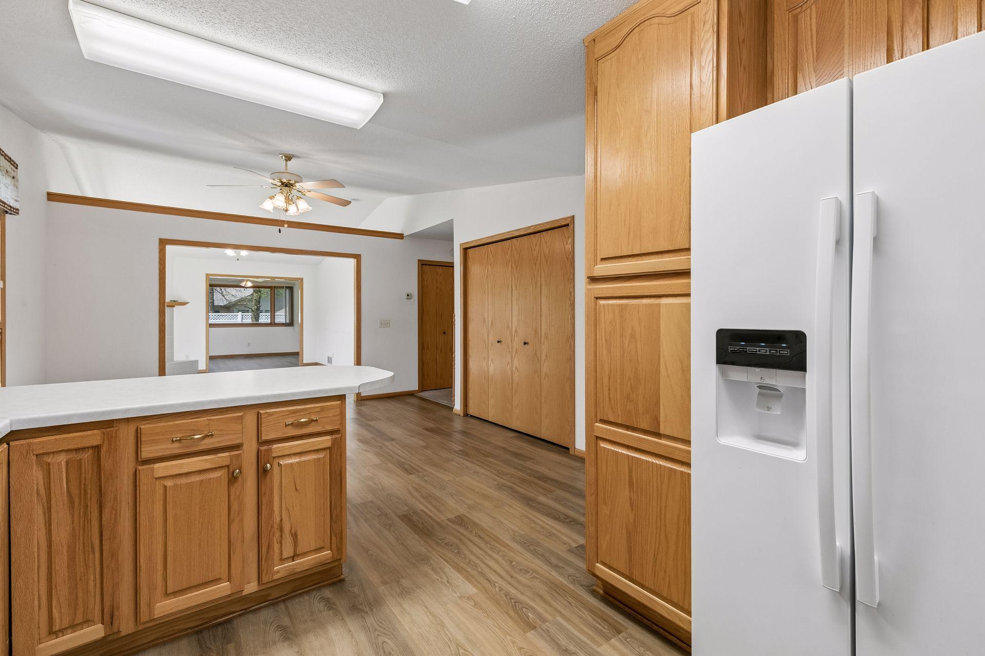 600 E Welco Drive Property Photo 10