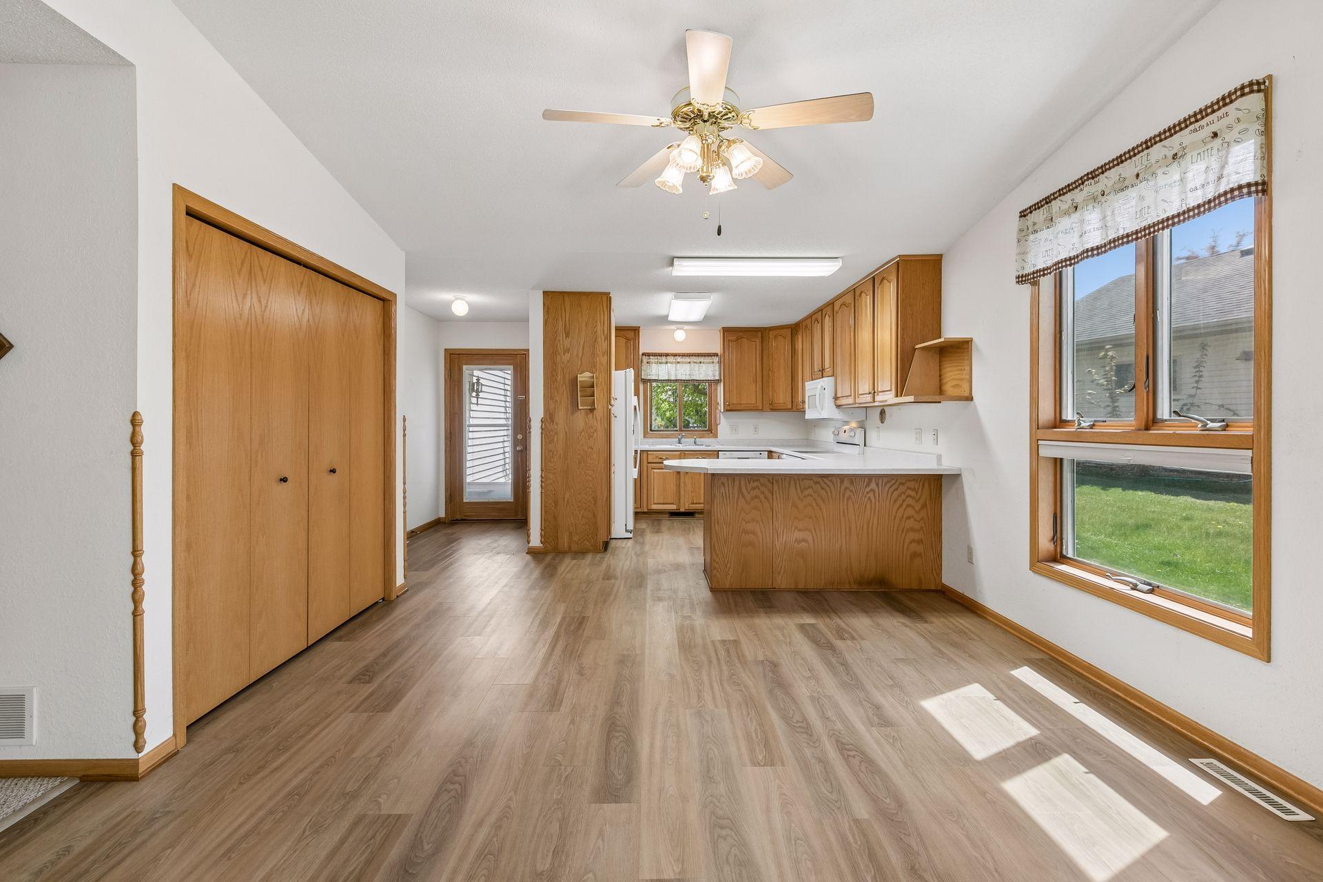 600 E Welco Drive Property Photo 15