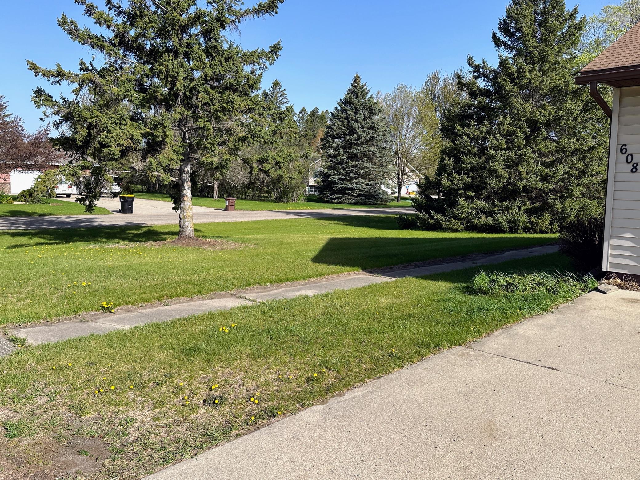 608 Pinetree Drive Property Photo 15