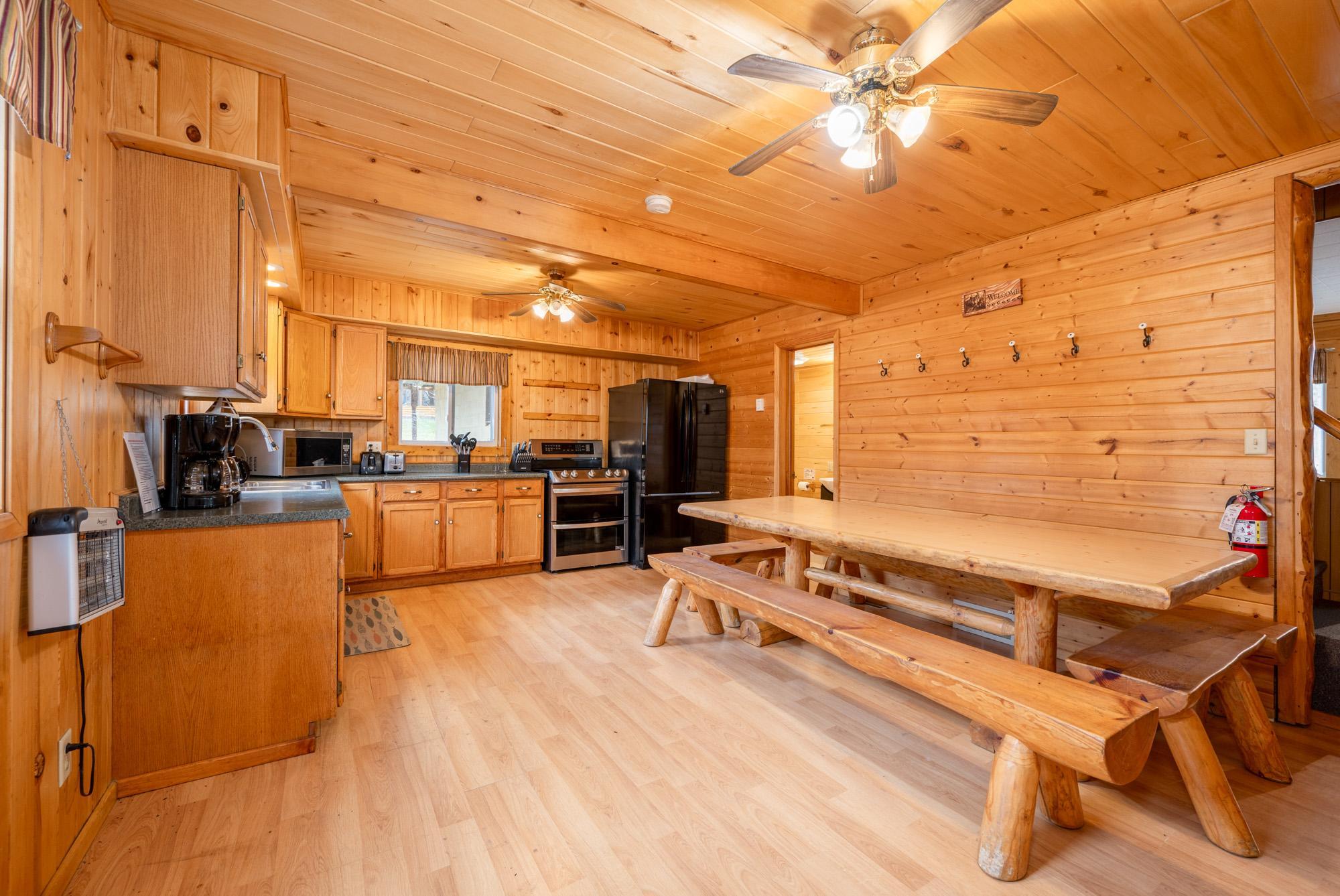 49231 County Road 173 Cabin 12 Property Photo 7