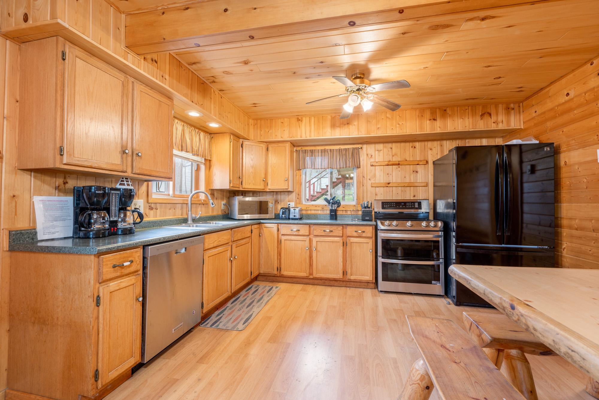 49231 County Road 173 Cabin 12 Property Photo 8