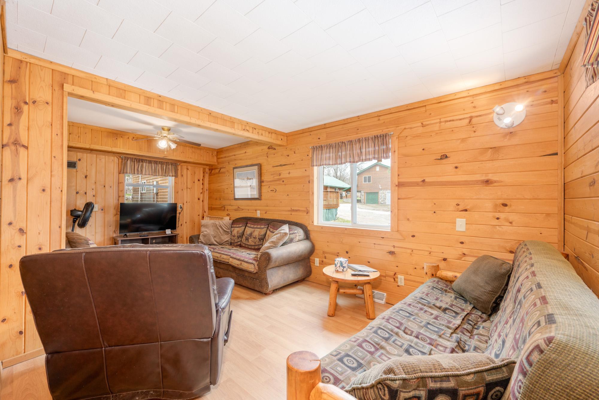 49231 County Road 173 Cabin 12 Property Photo 14