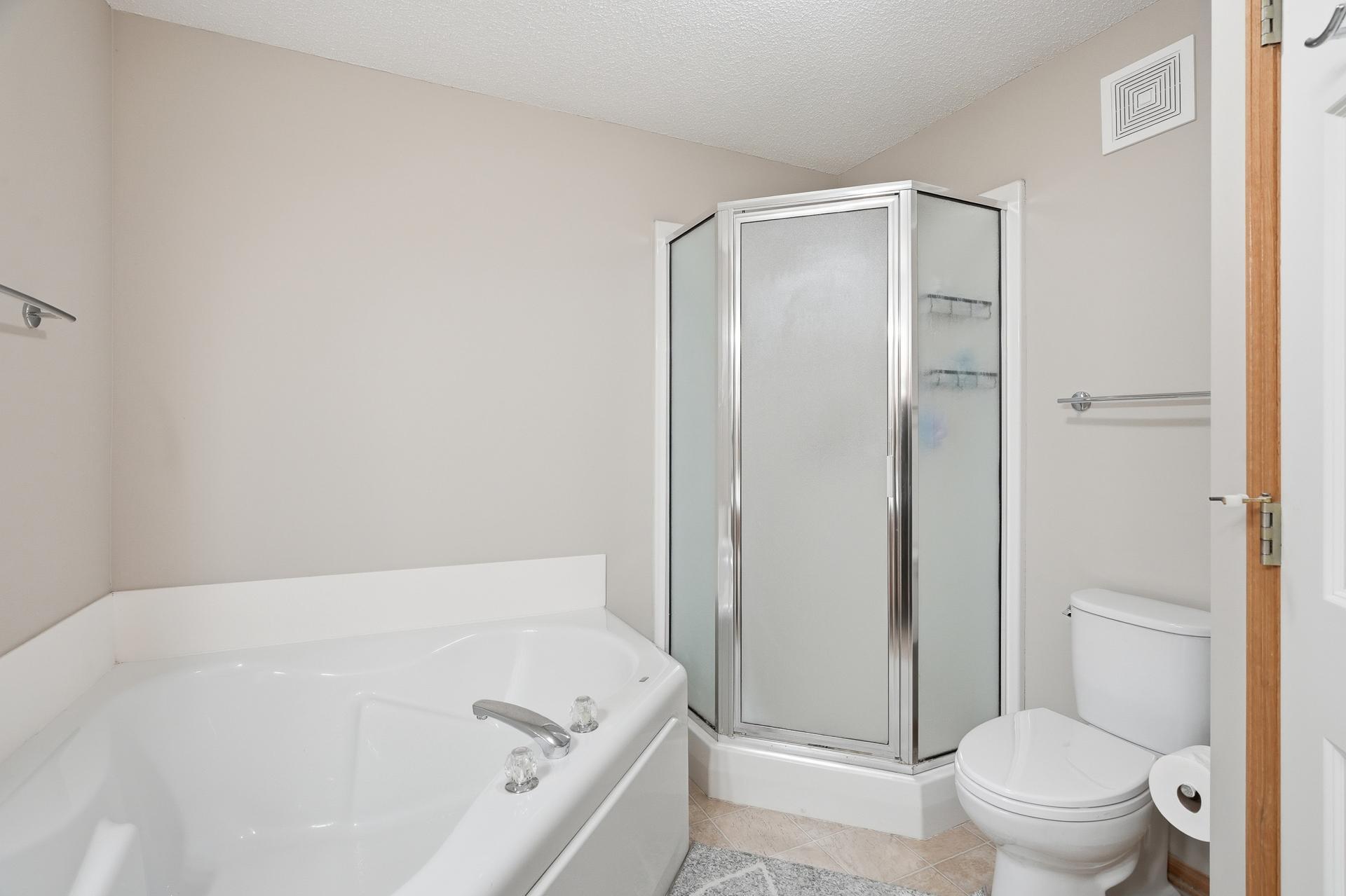 2111 Eagle Trace Lane Property Photo 35