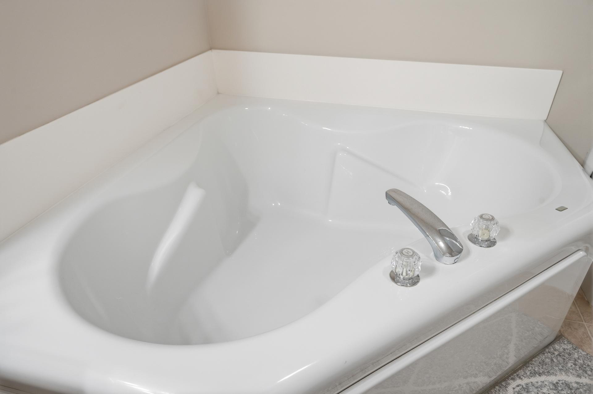 2111 Eagle Trace Lane Property Photo 37