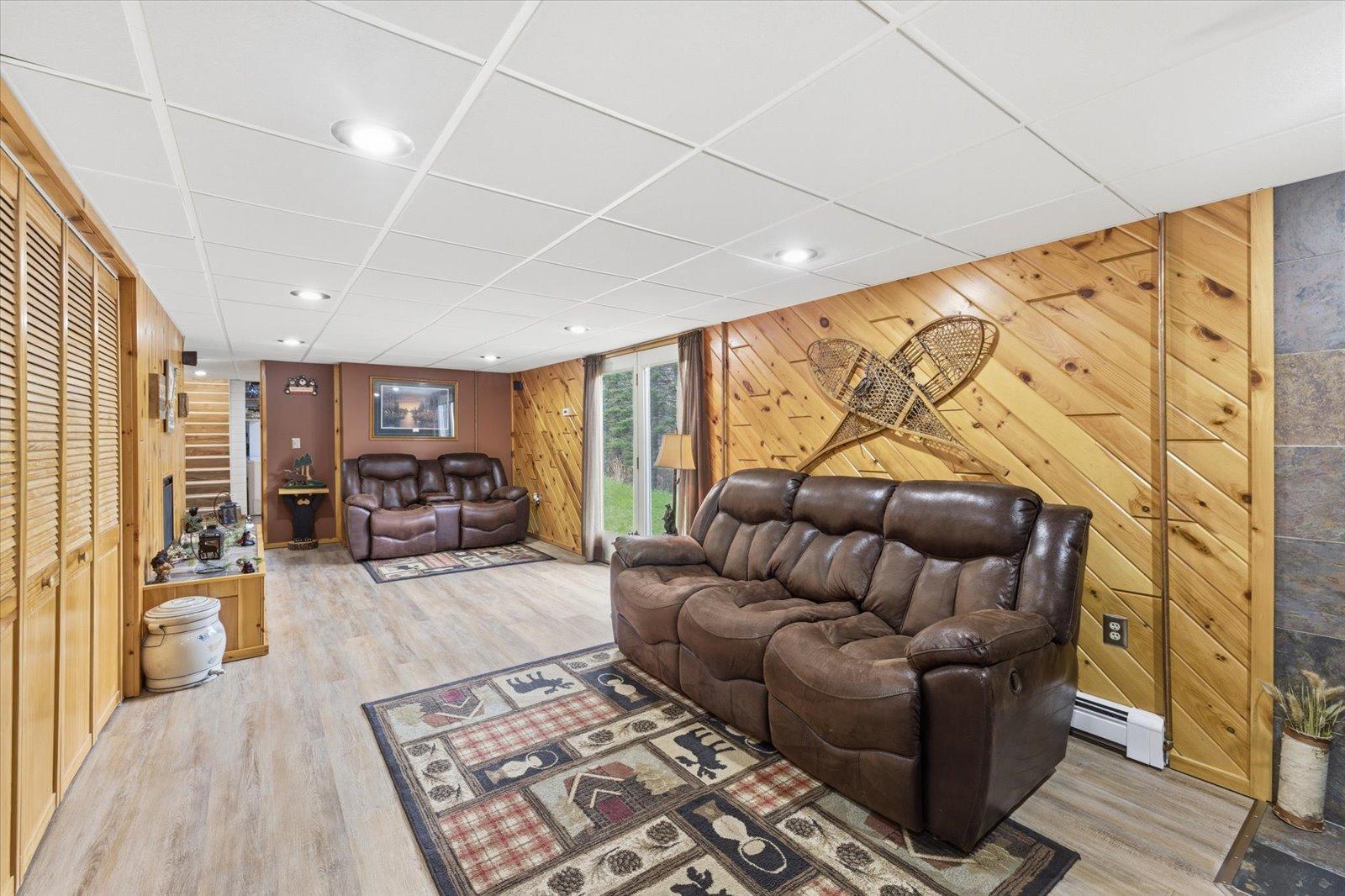 10454 Highway 92 Property Photo 22