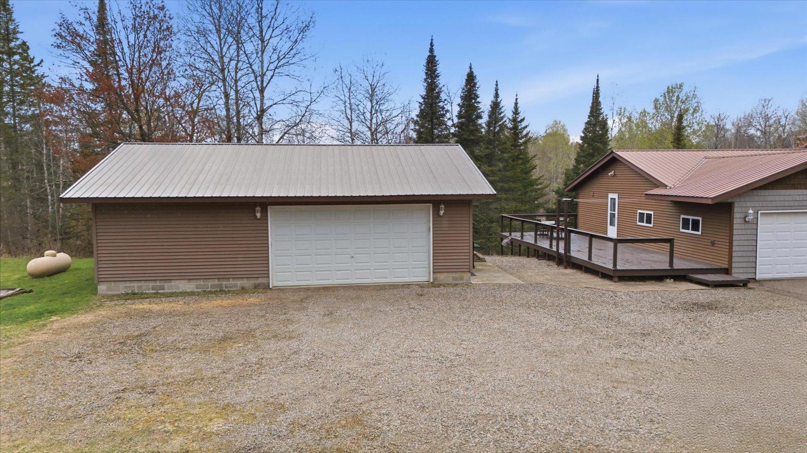 10454 Highway 92 Property Photo 44