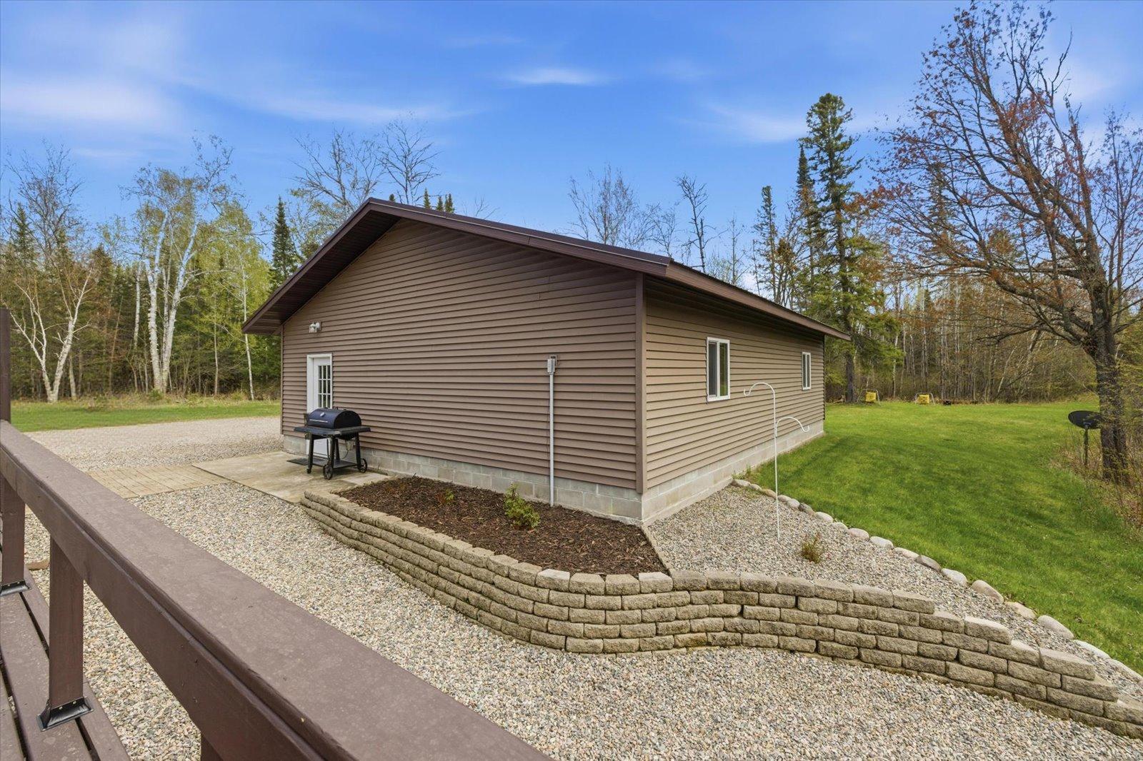 10454 Highway 92 Property Photo 47