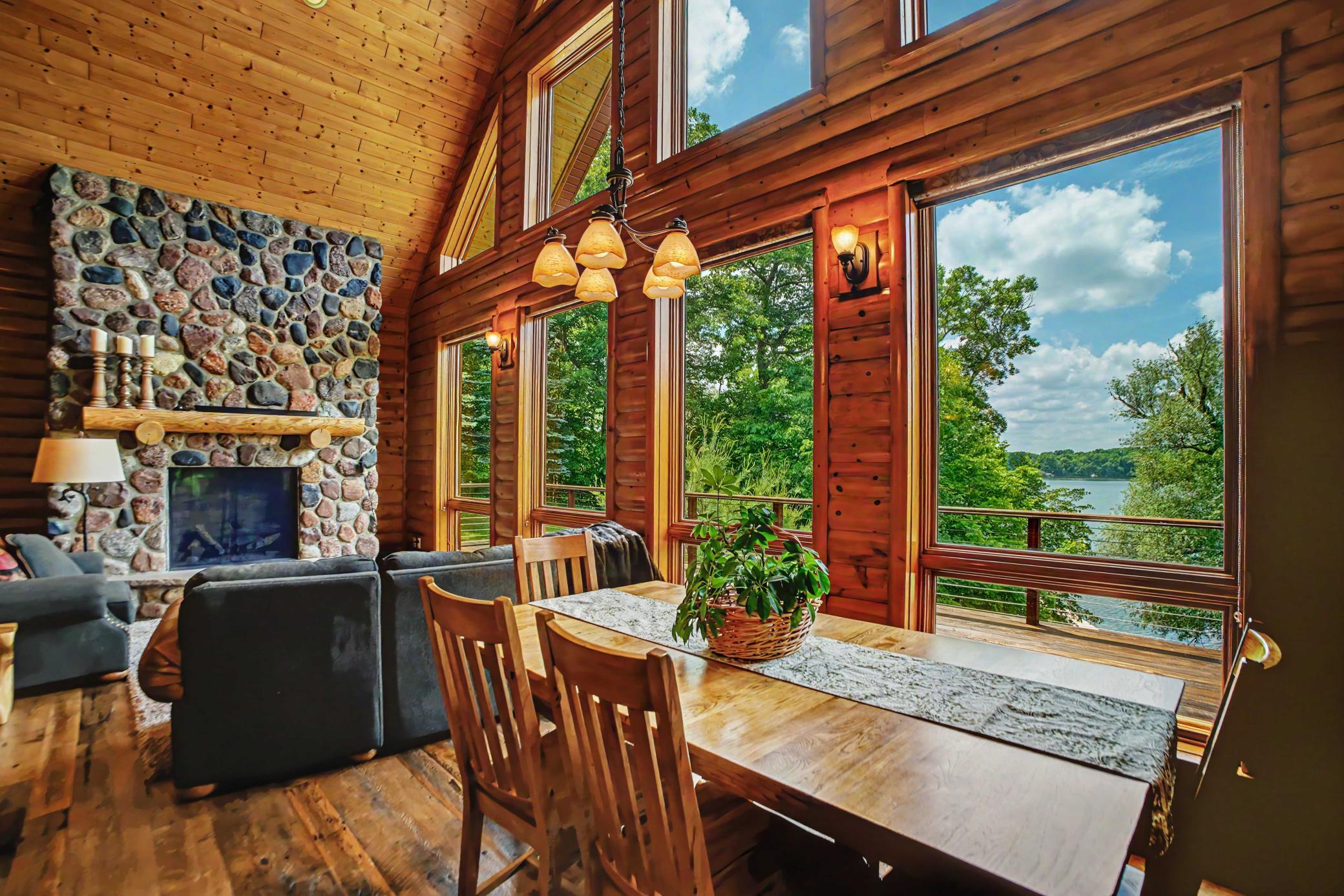 20529 Round Lake Road Property Photo 31