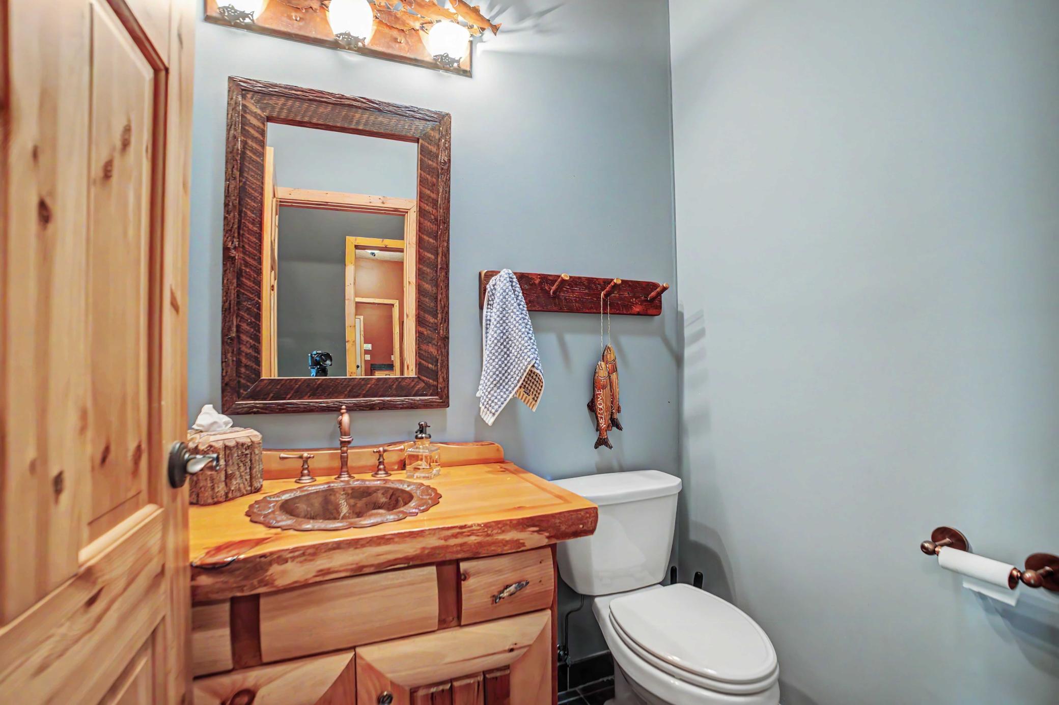 20529 Round Lake Road Property Photo 37