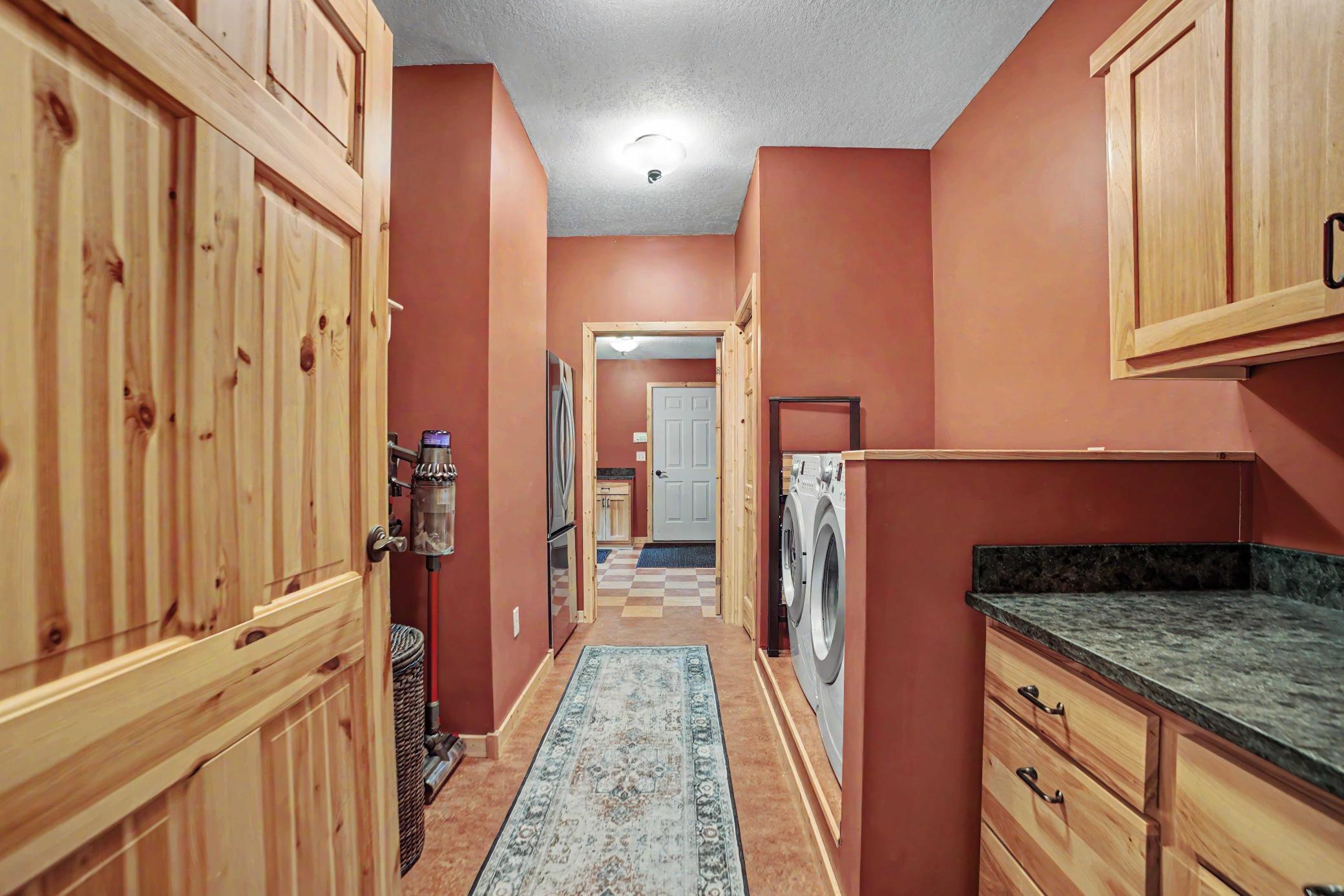 20529 Round Lake Road Property Photo 46