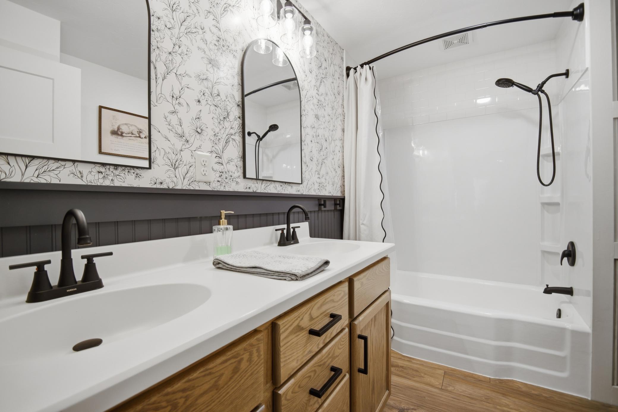 605 9th Avenue Sw Property Photo 1