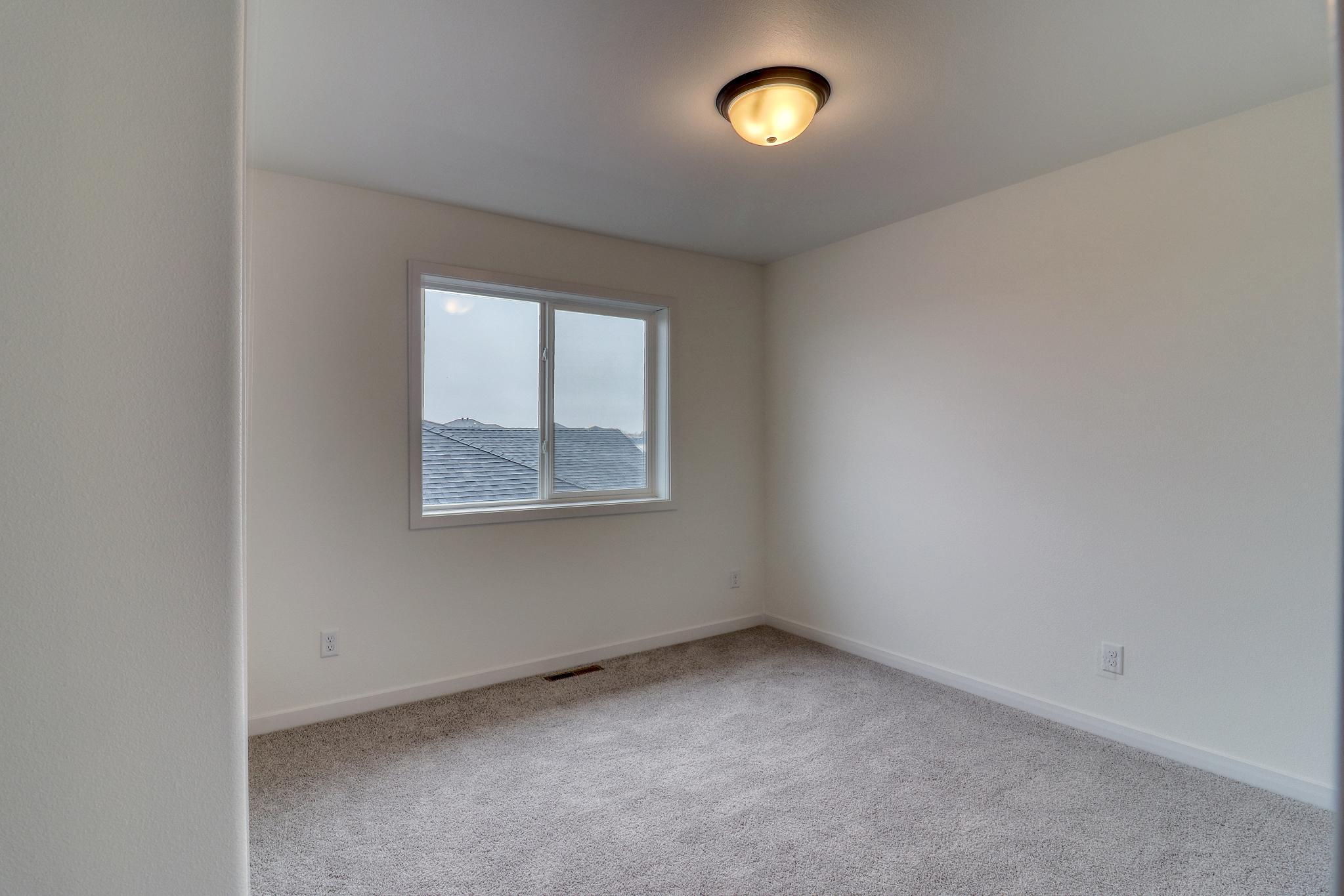 6727 Selkirk Drive S Property Photo 26