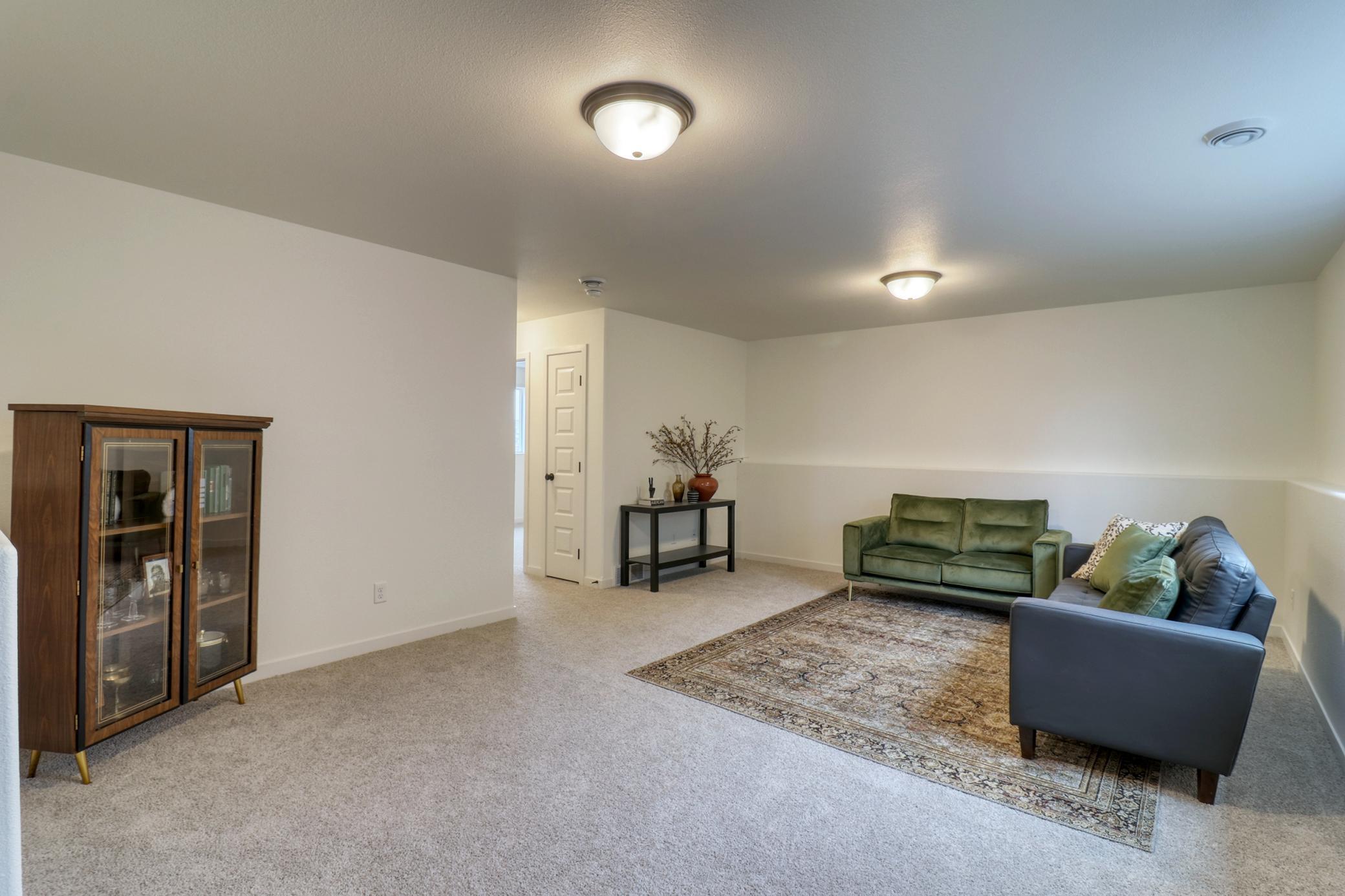 6727 Selkirk Drive S Property Photo 28