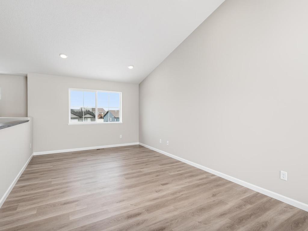 700 Erin Circle Property Photo 6