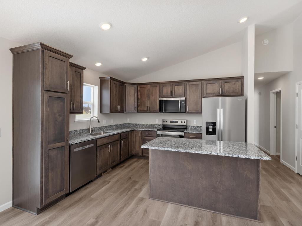 700 Erin Circle Property Photo 13