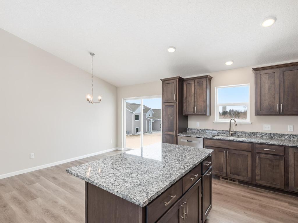 700 Erin Circle Property Photo 16