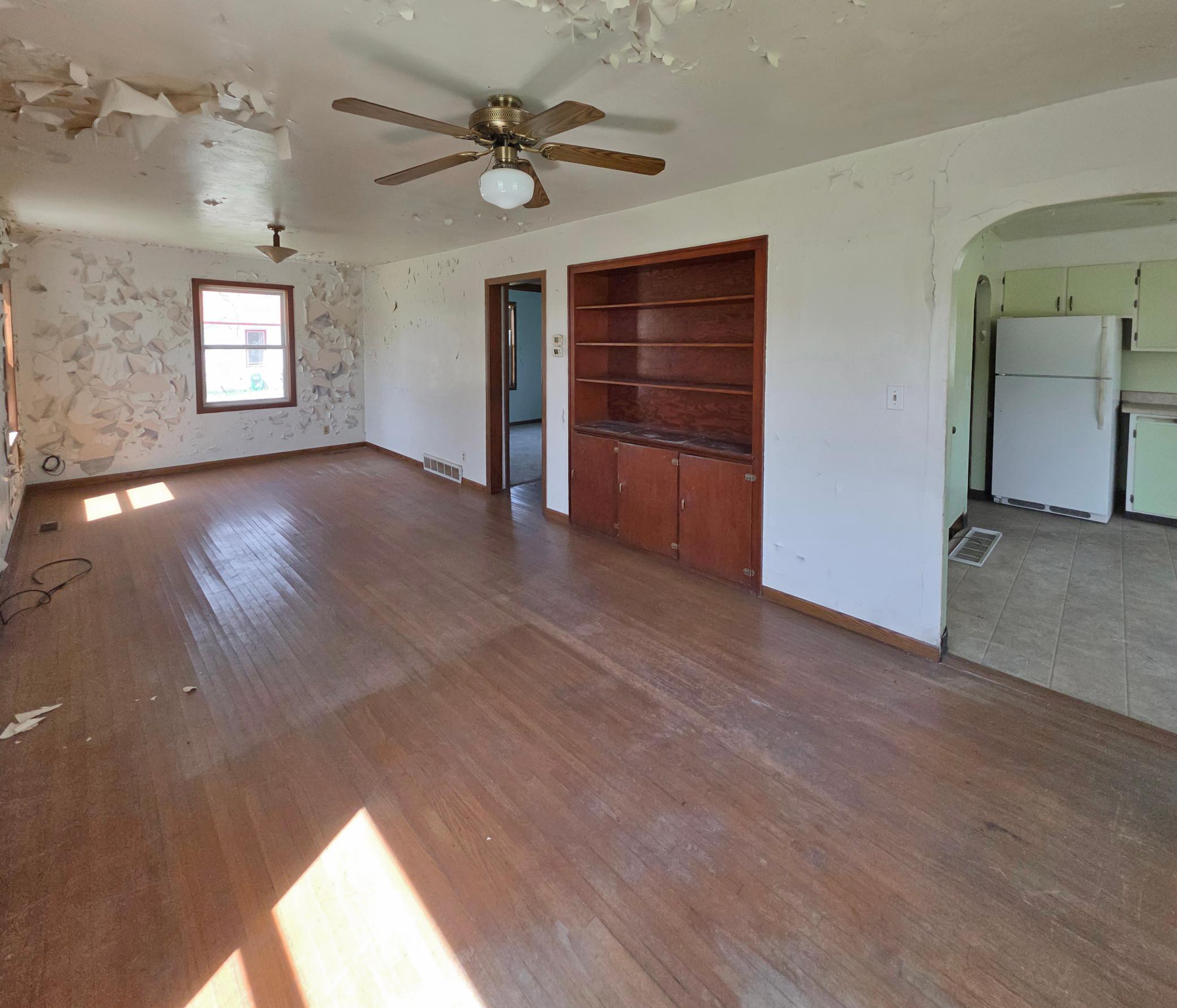 350 River Avenue Property Photo 7