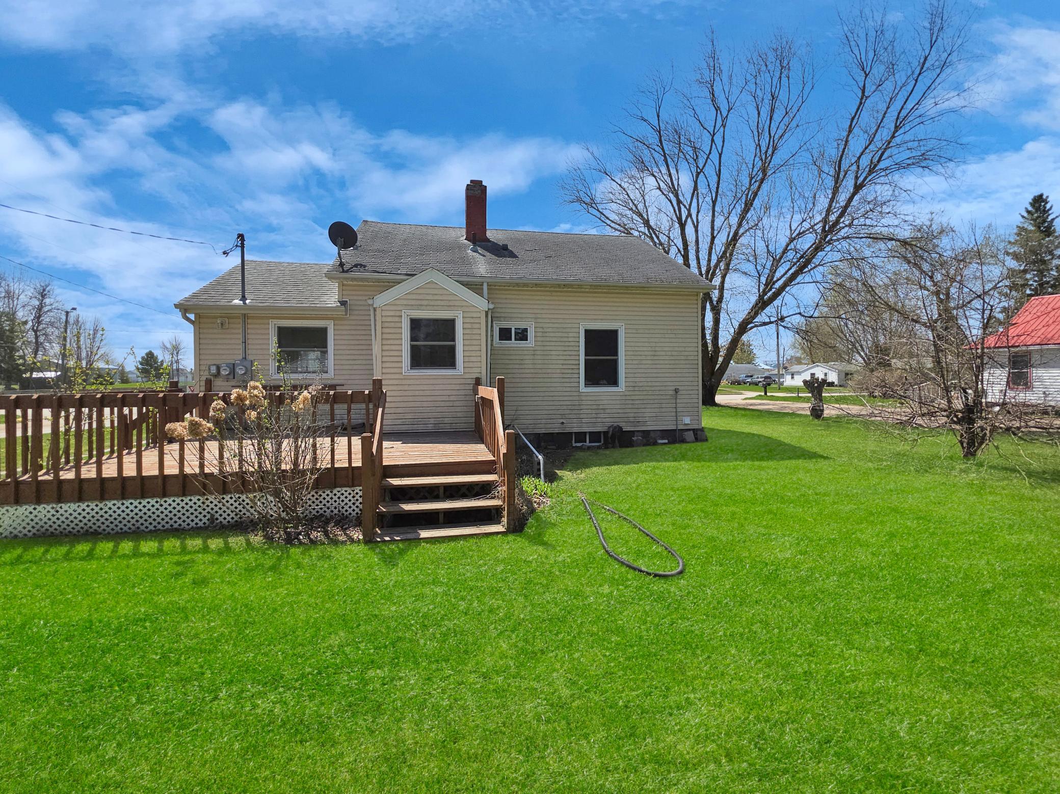 350 River Avenue Property Photo 19