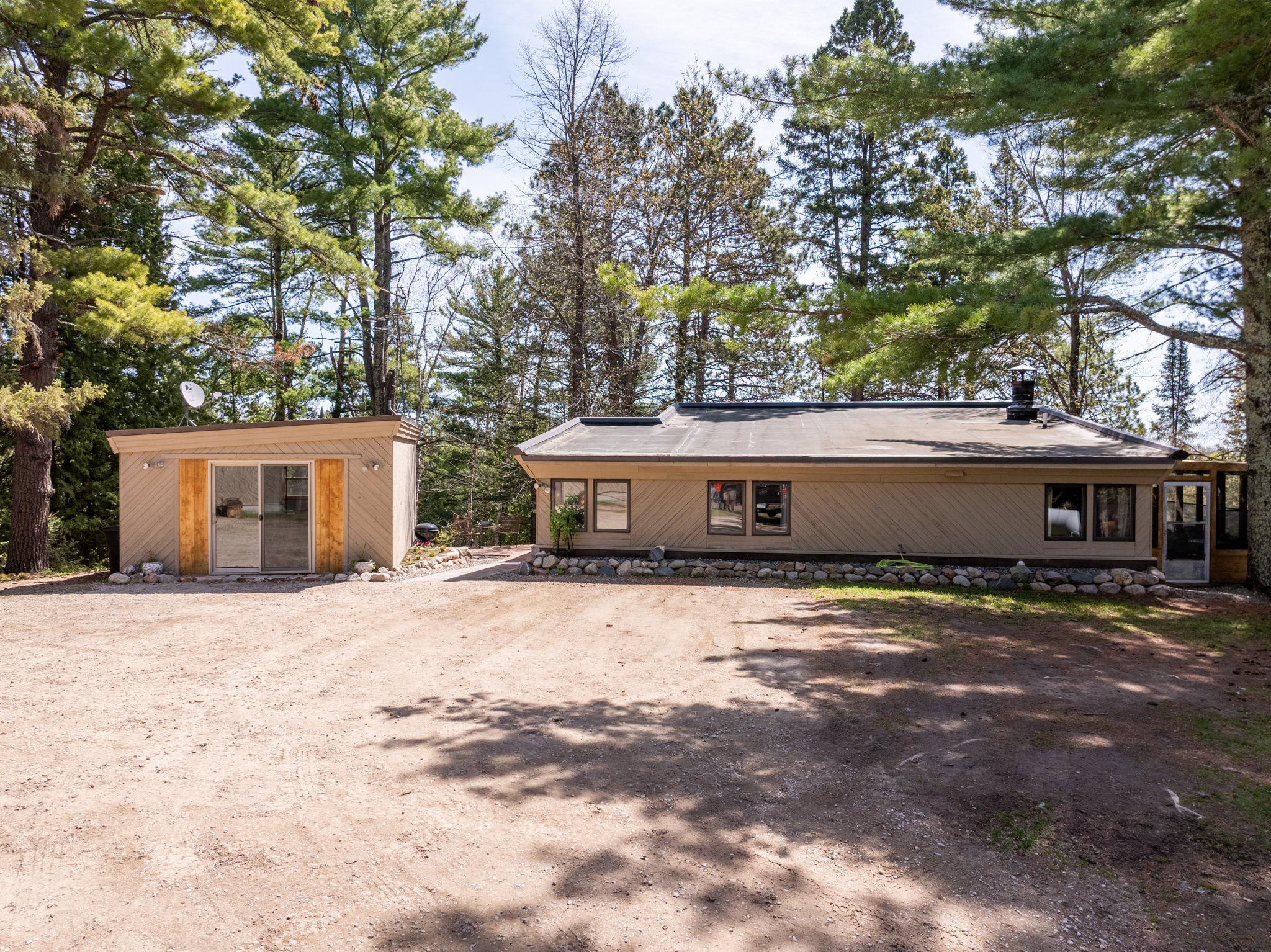 52384 Becker Road Property Photo 6