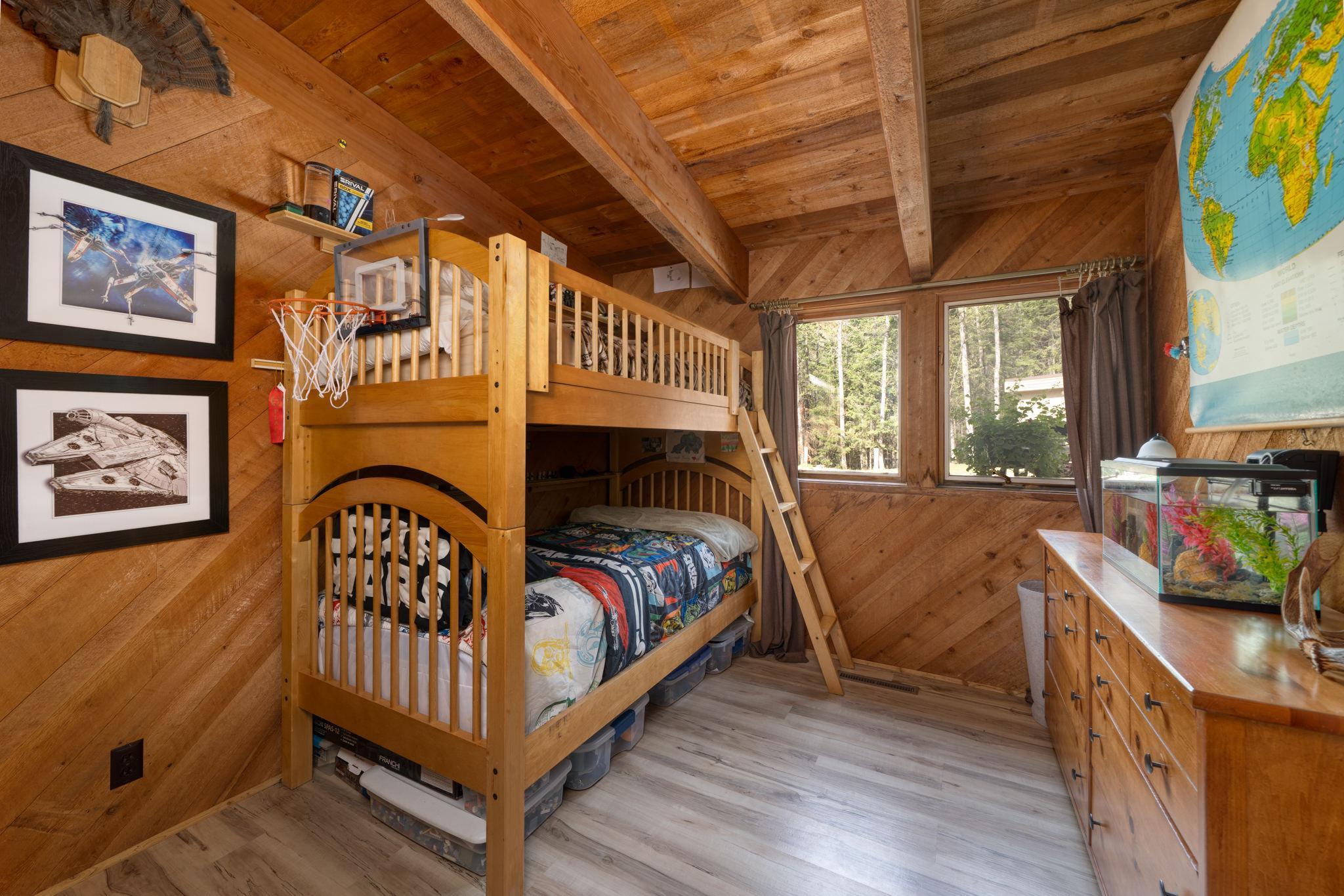 52384 Becker Road Property Photo 28