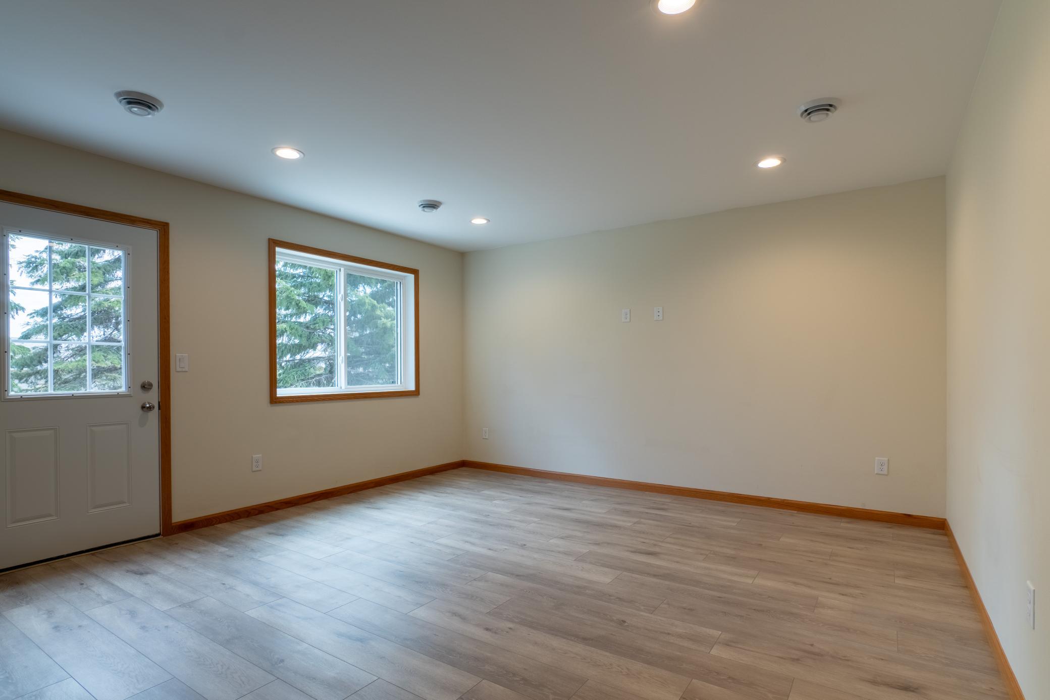 1244 4th Avenue Nw Property Photo 7