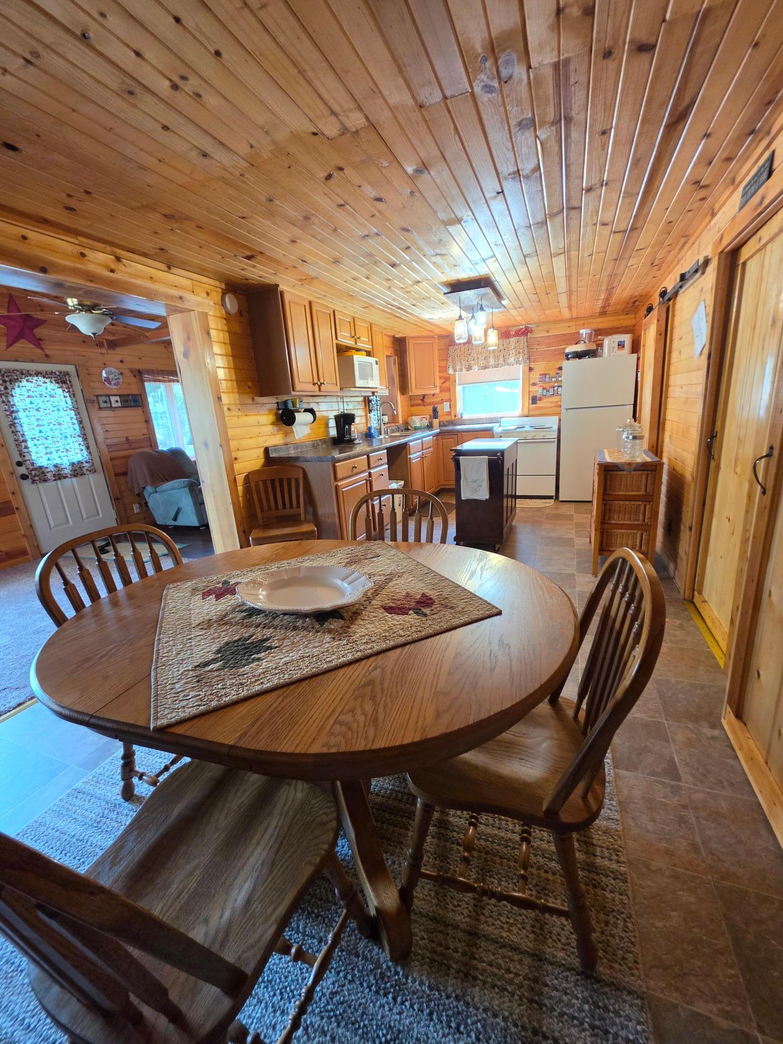 20267 State Highway 18 Property Photo 24