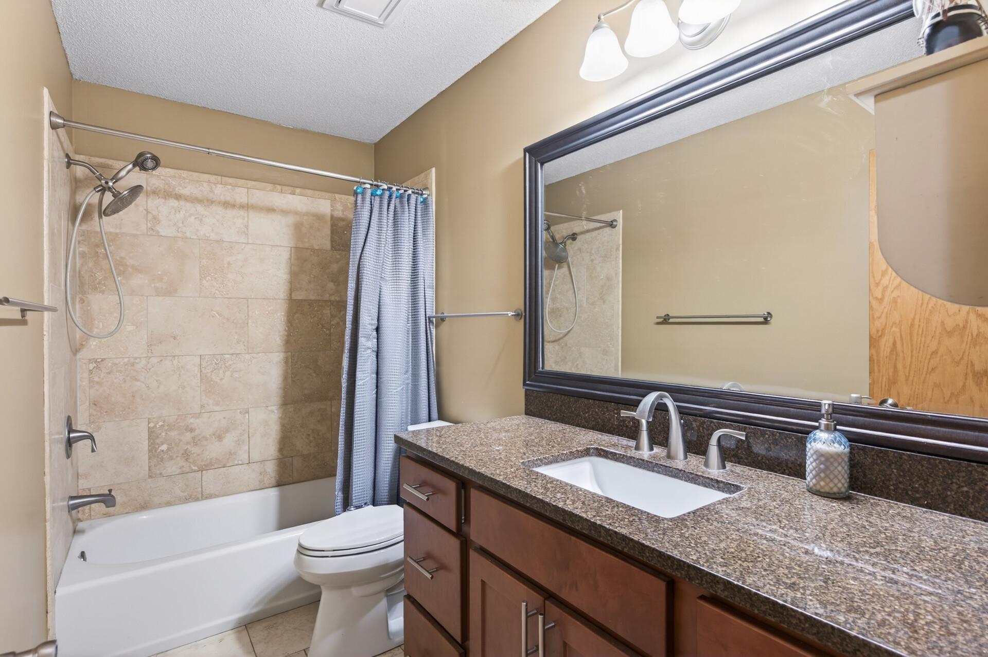 13628 Bryant Place S Property Photo 28