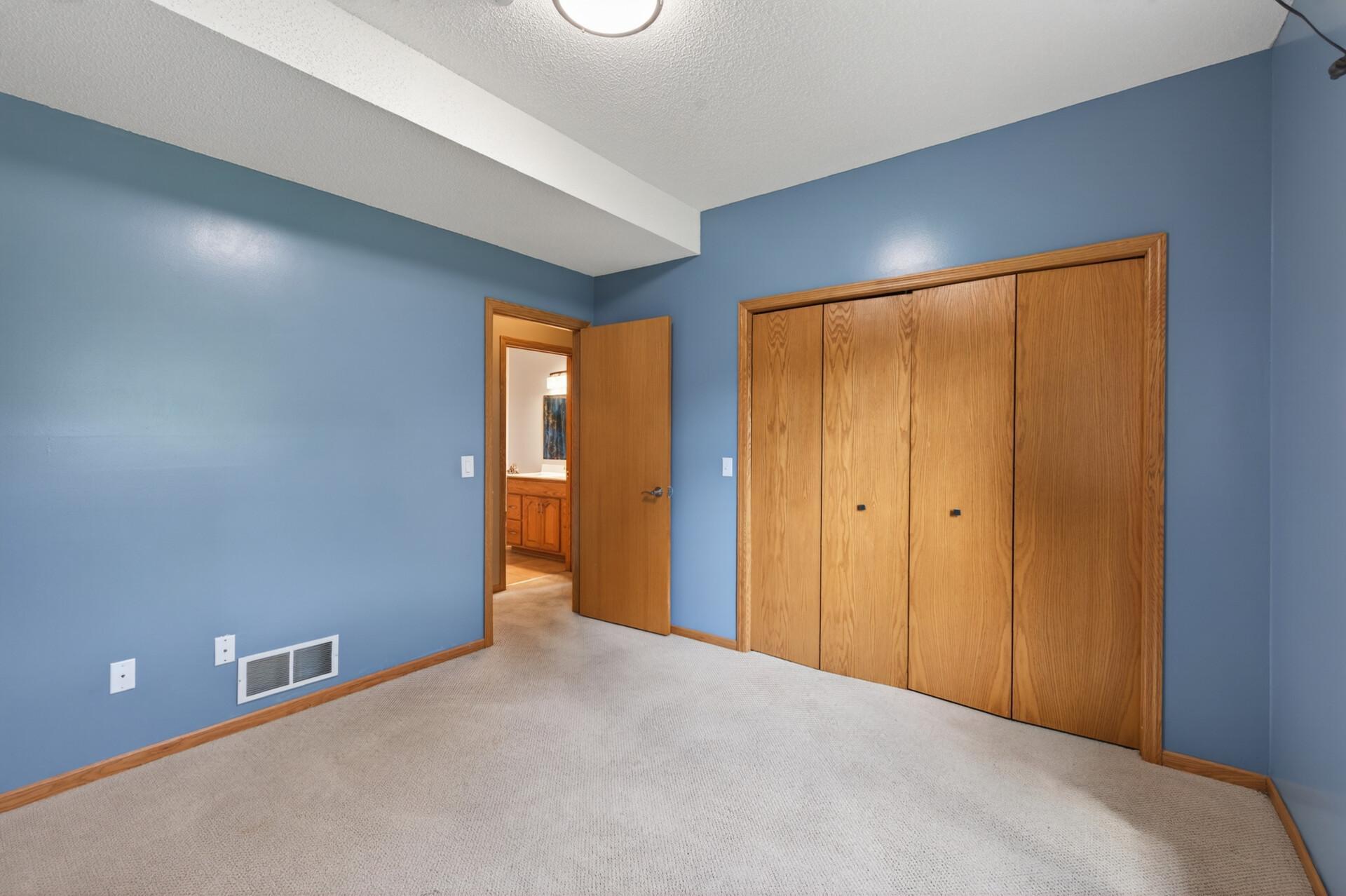 13628 Bryant Place S Property Photo 40
