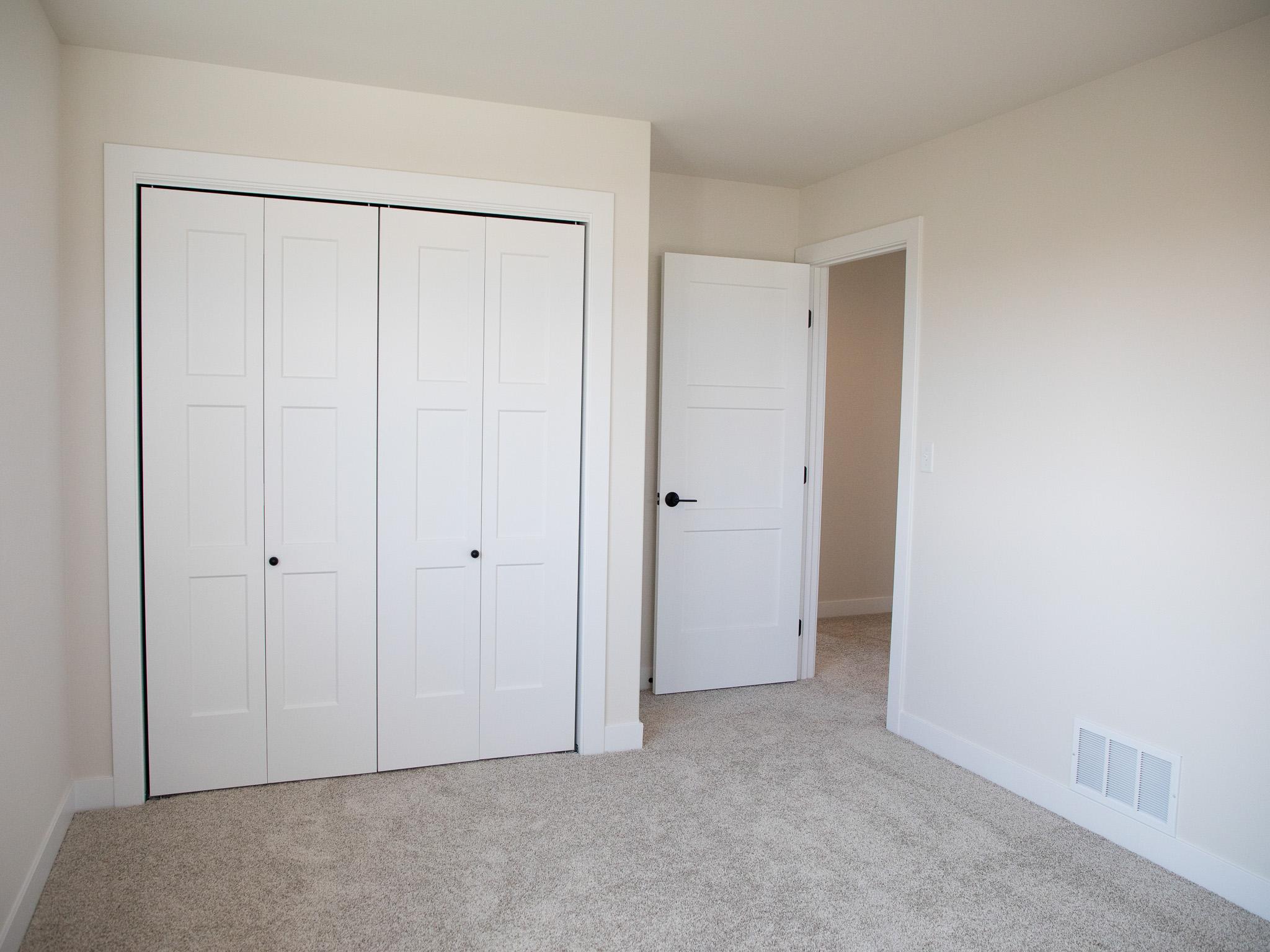 3606 Decorah Way S Property Photo 34