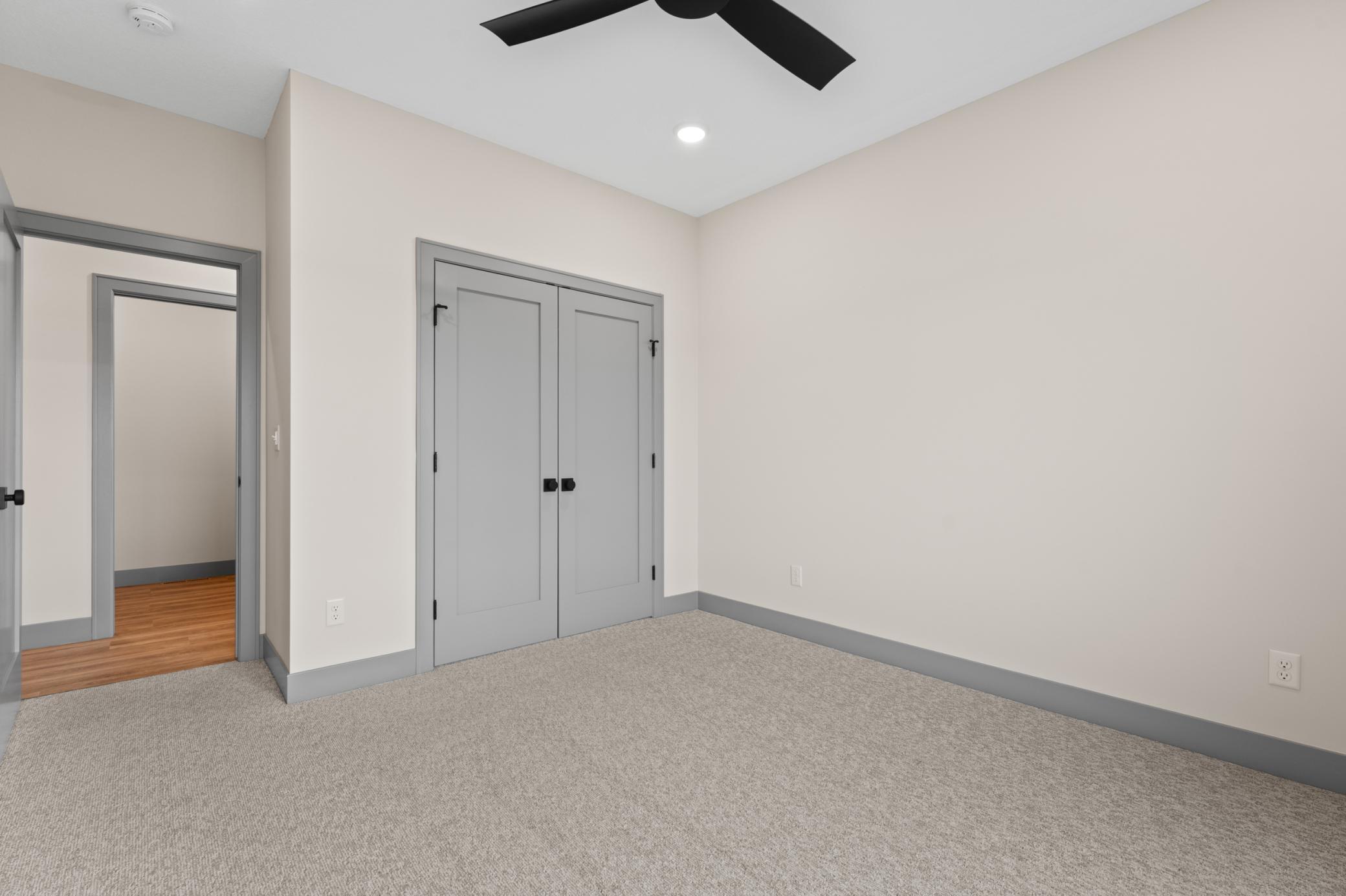 4904 Noble Drive Nw Property Photo 21
