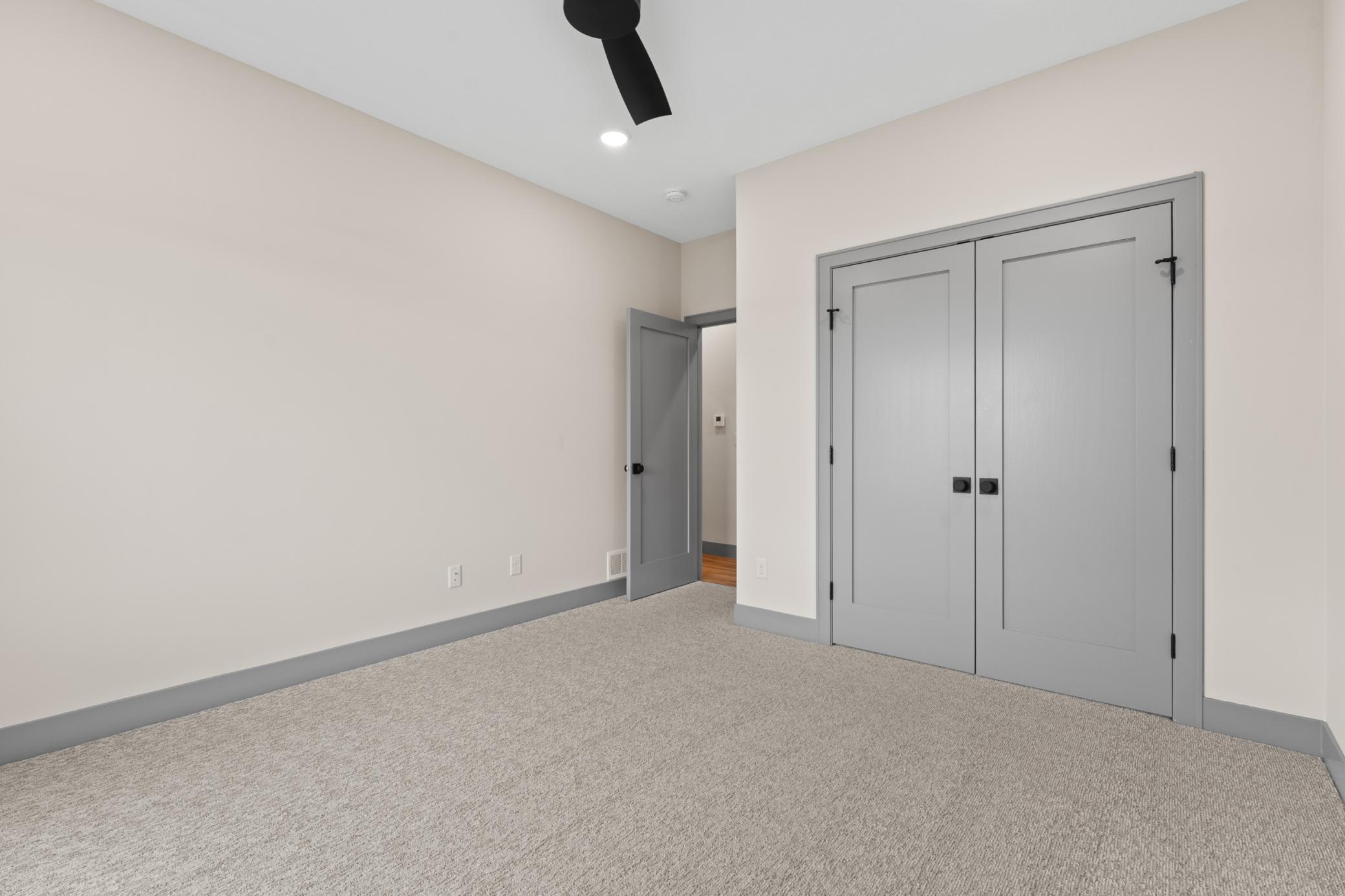 4904 Noble Drive Nw Property Photo 22