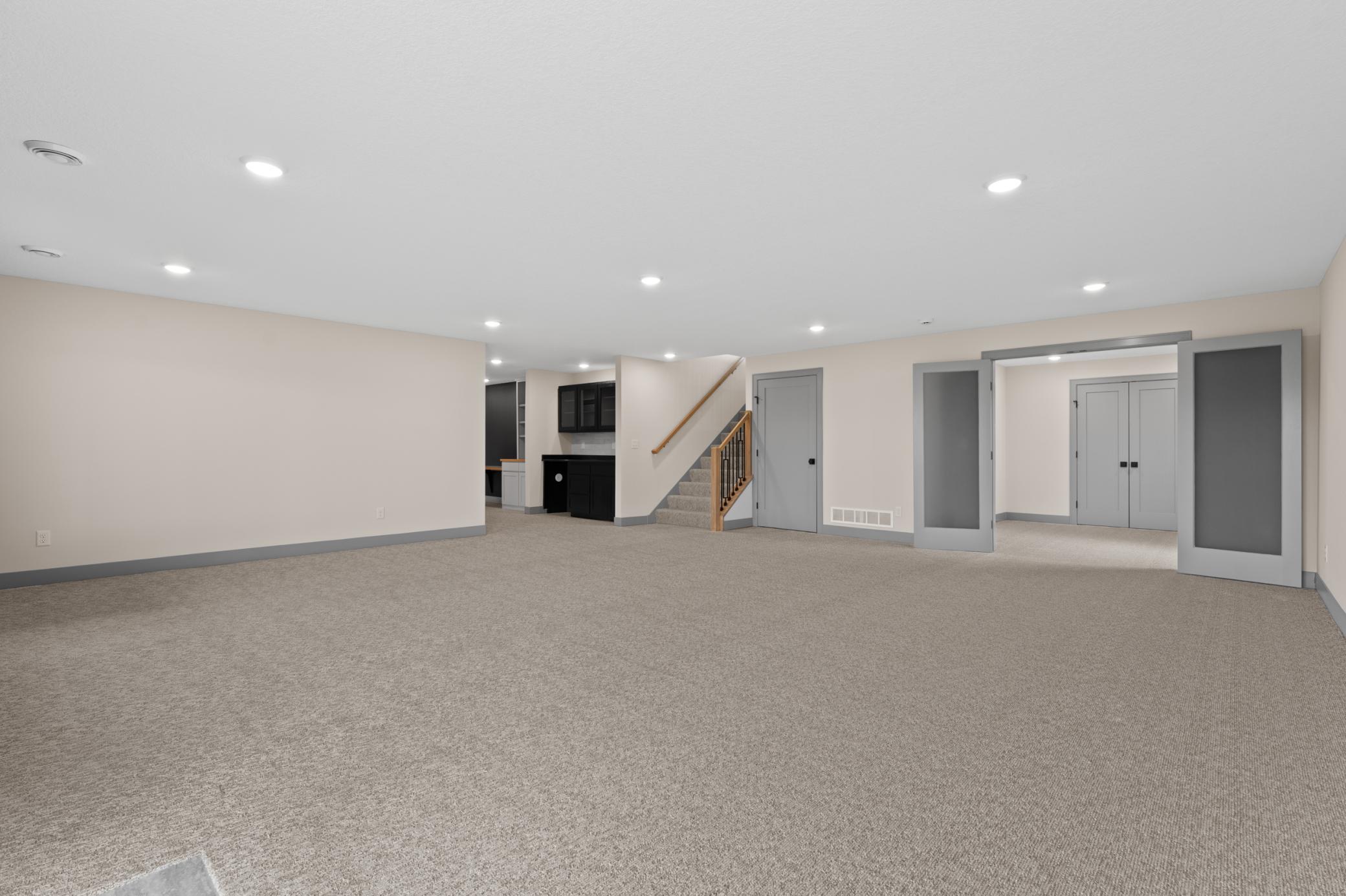 4904 Noble Drive Nw Property Photo 29