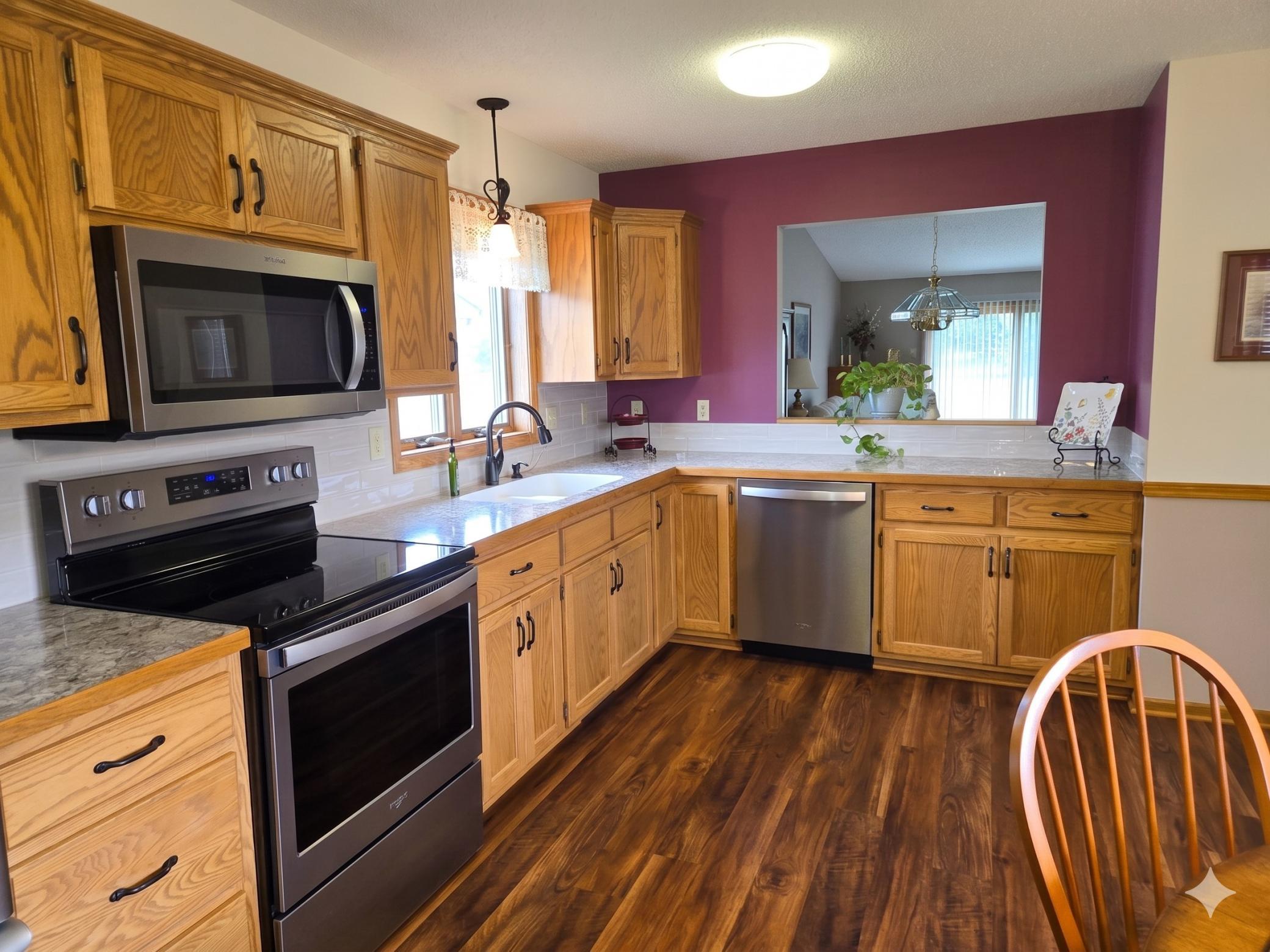 2126 Vierling Drive E Property Photo 3