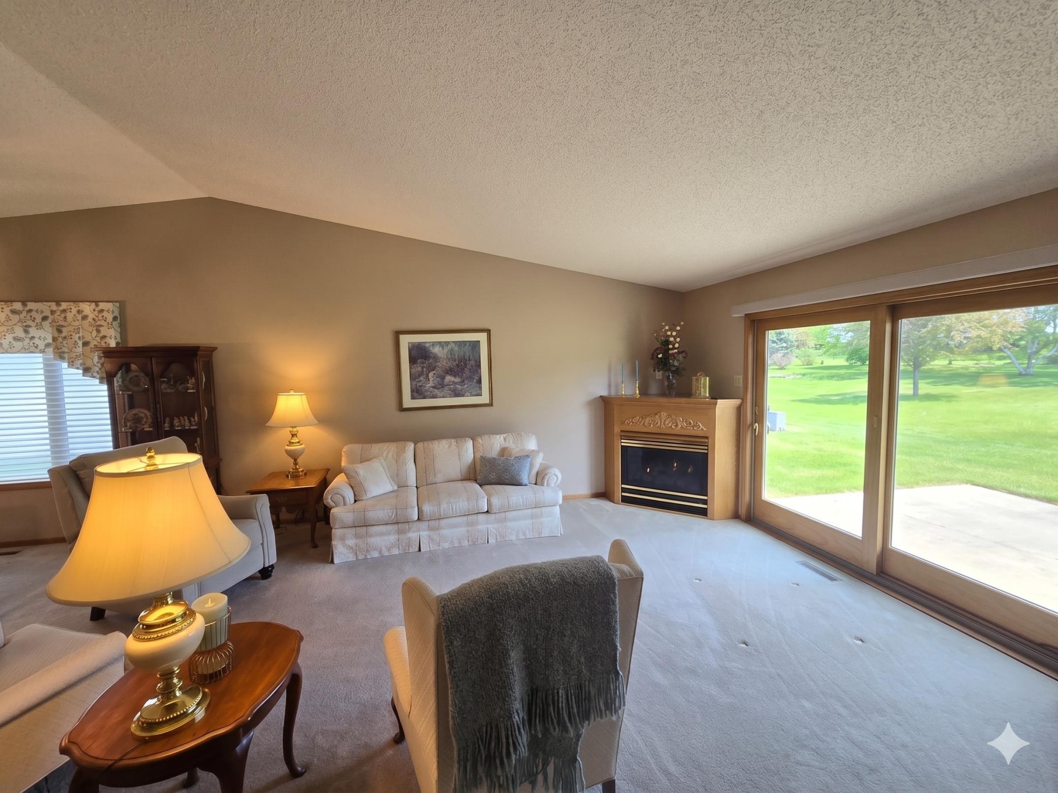 2126 Vierling Drive E Property Photo 12