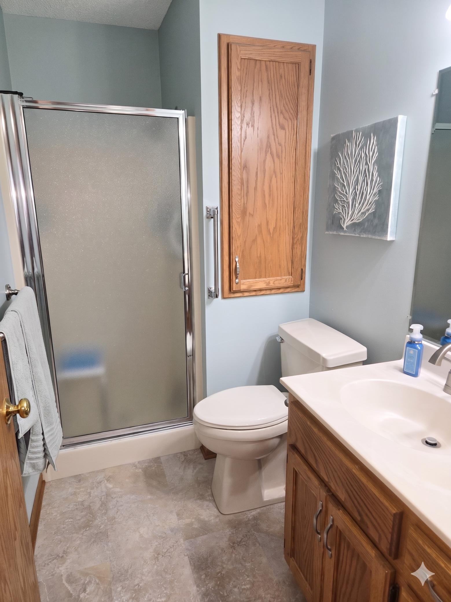 2126 Vierling Drive E Property Photo 16