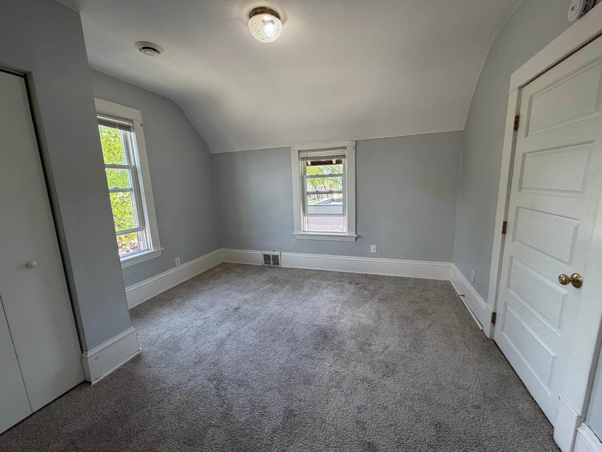 3504 Cedar Avenue S Property Photo 16